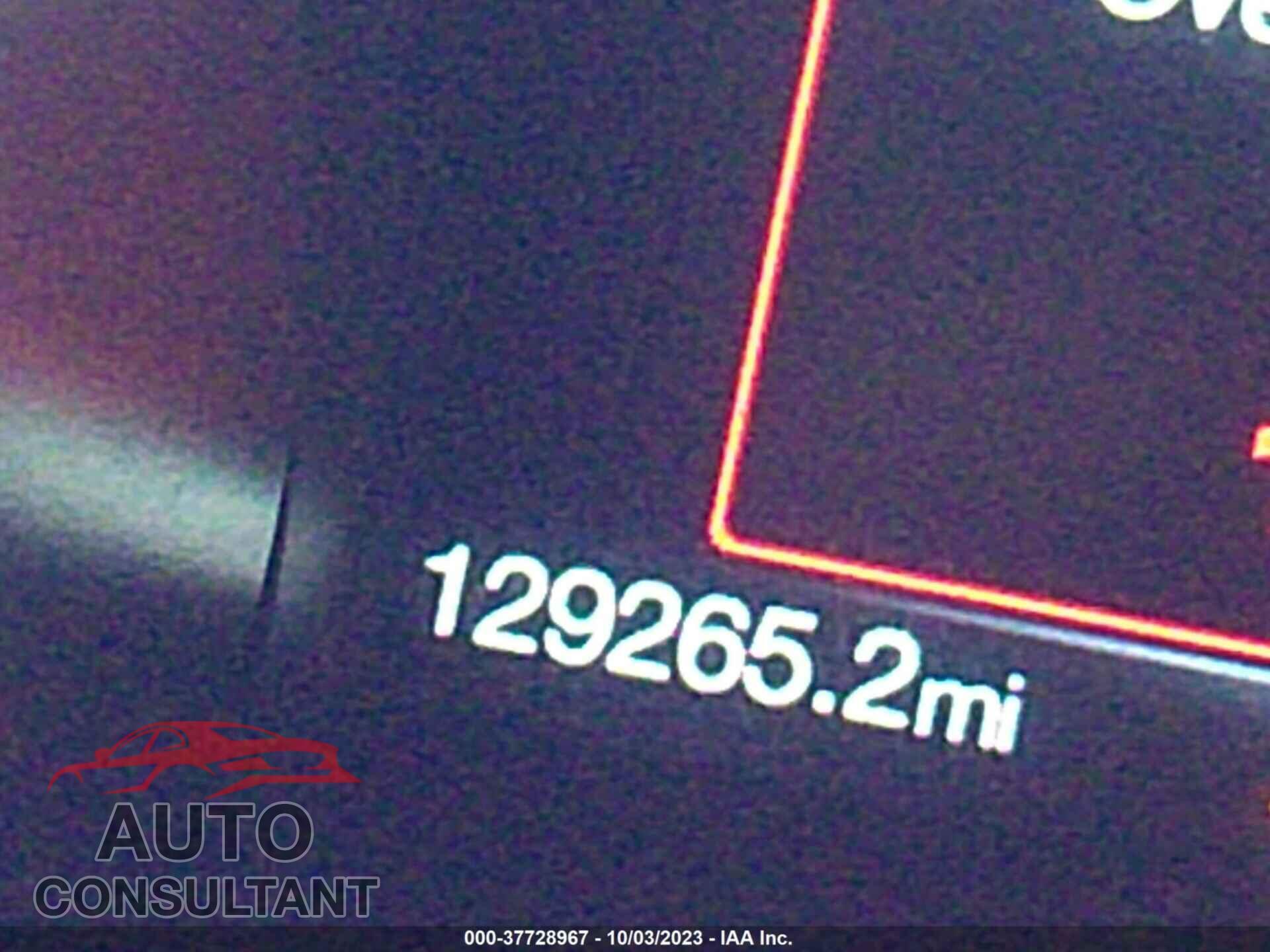 FORD MUSTANG 2018 - 1FA6P8TH5J5146586