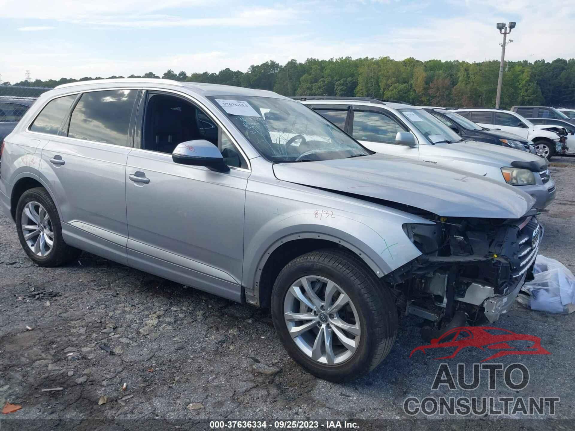 AUDI Q7 2017 - WA1LHAF77HD049131