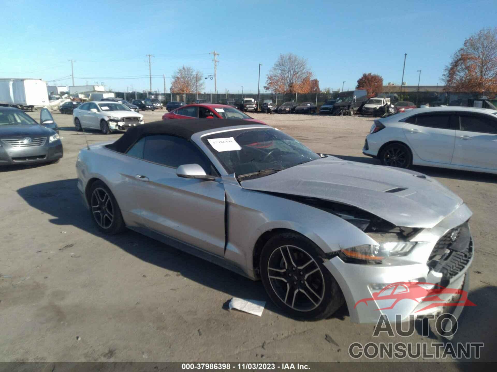 FORD MUSTANG 2018 - 1FATP8UH1J5105826