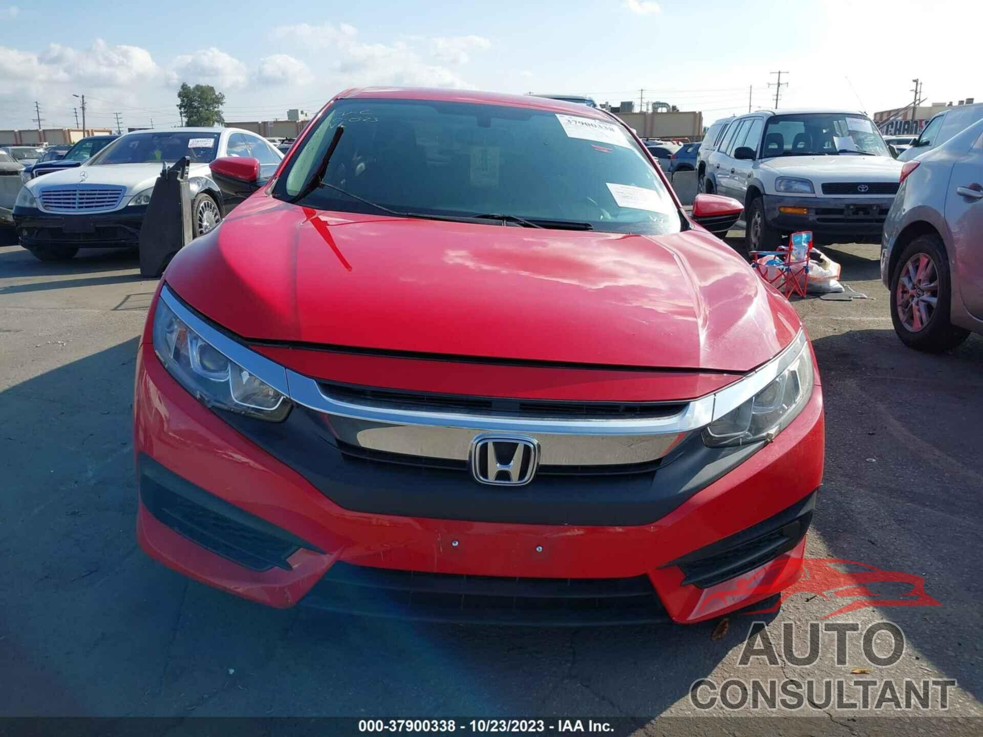 HONDA CIVIC SEDAN 2018 - 2HGFC2F51JH579787