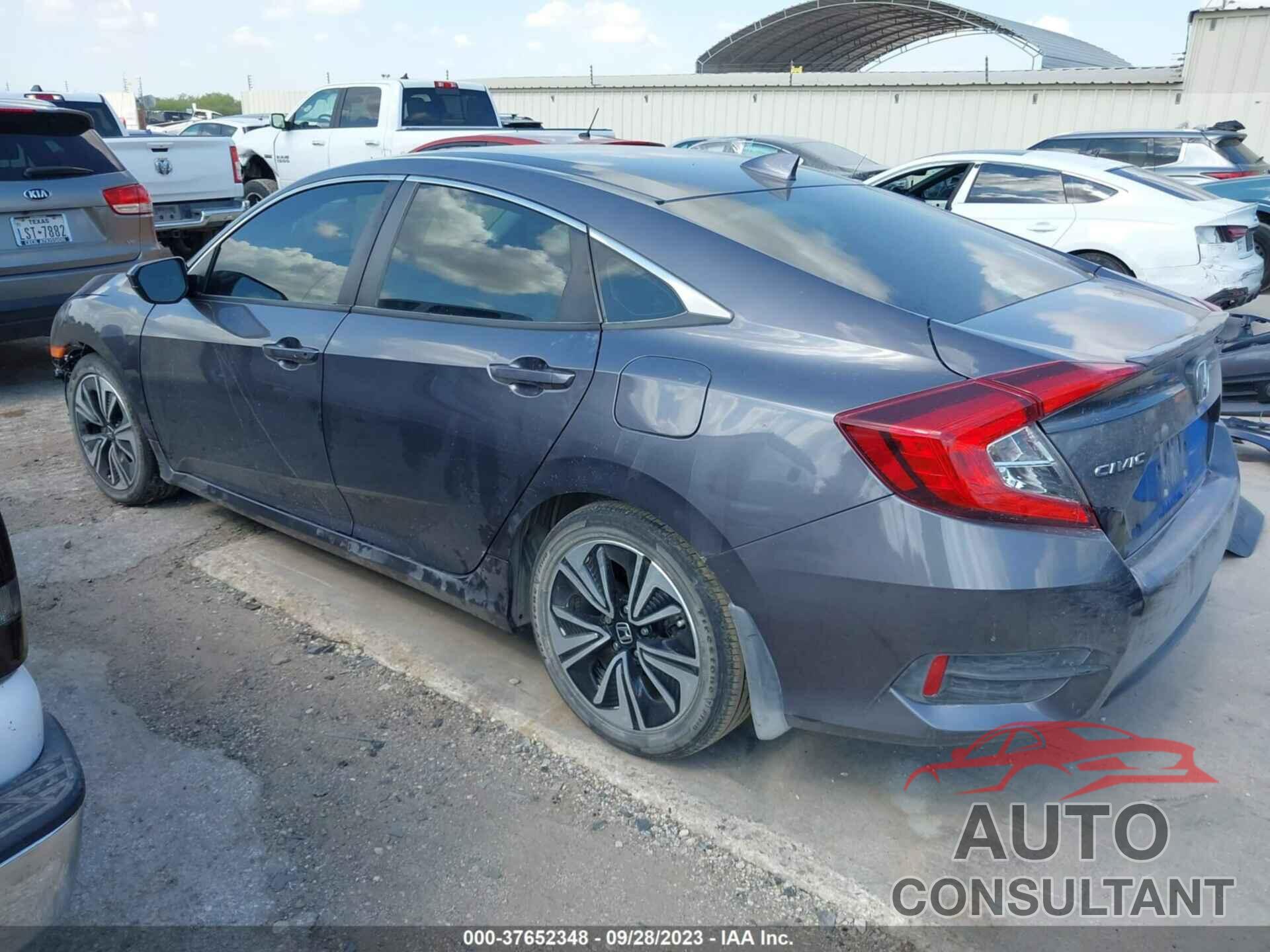 HONDA CIVIC 2017 - 19XFC1F70HE215182