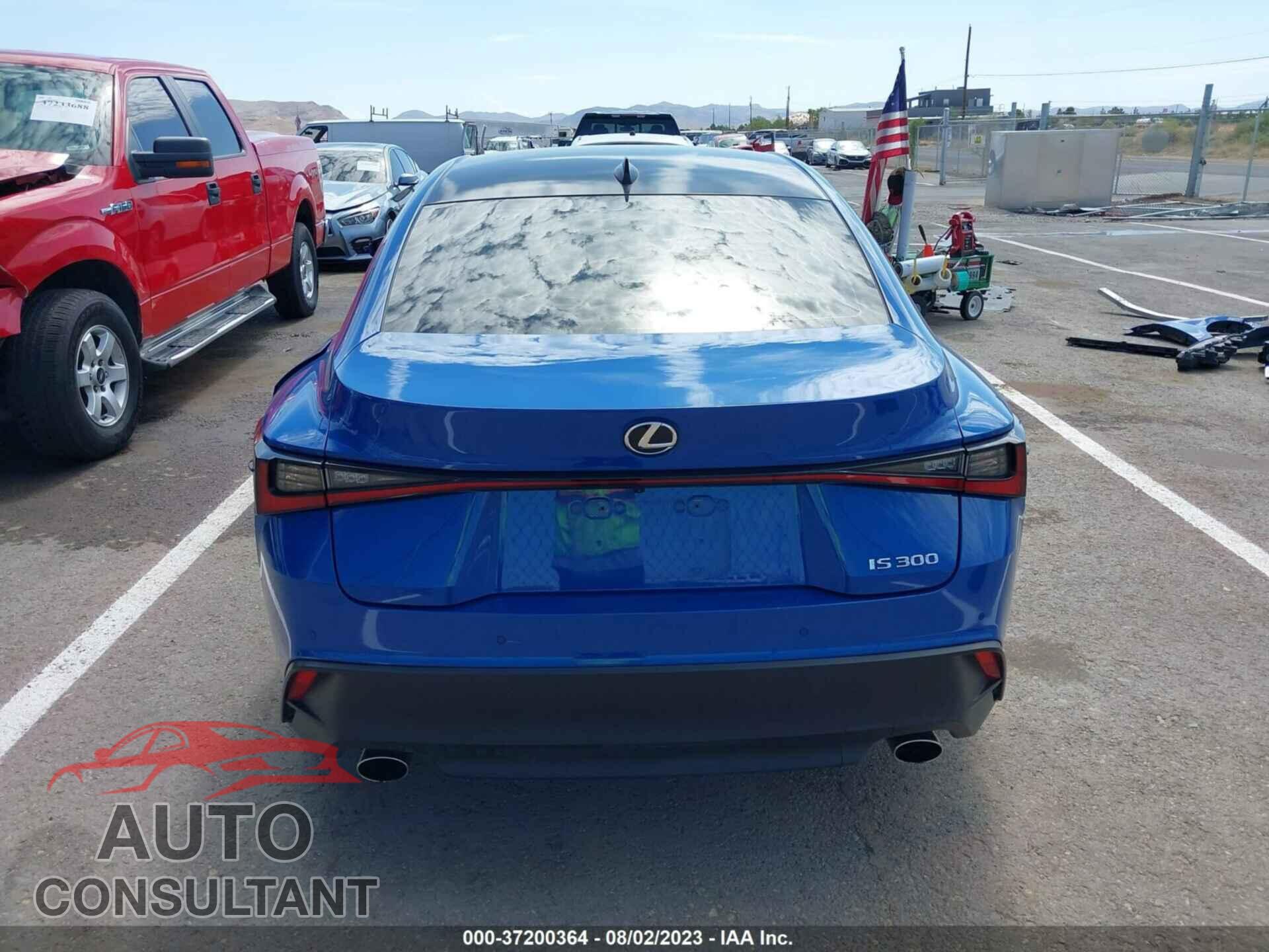 LEXUS IS 300 2021 - JTHCA1D26M5115933