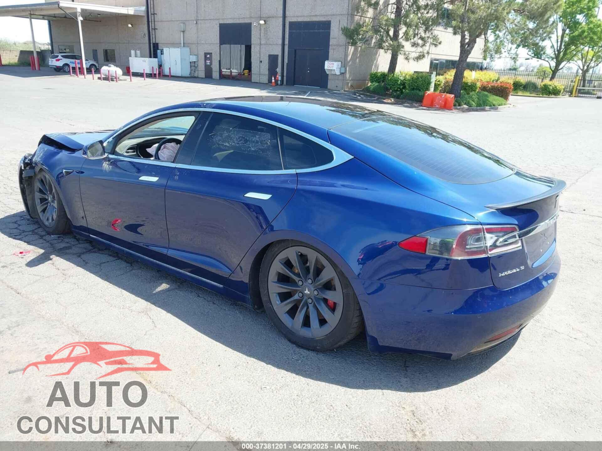 TESLA MODEL S 2017 - 5YJSA1E44HF220391