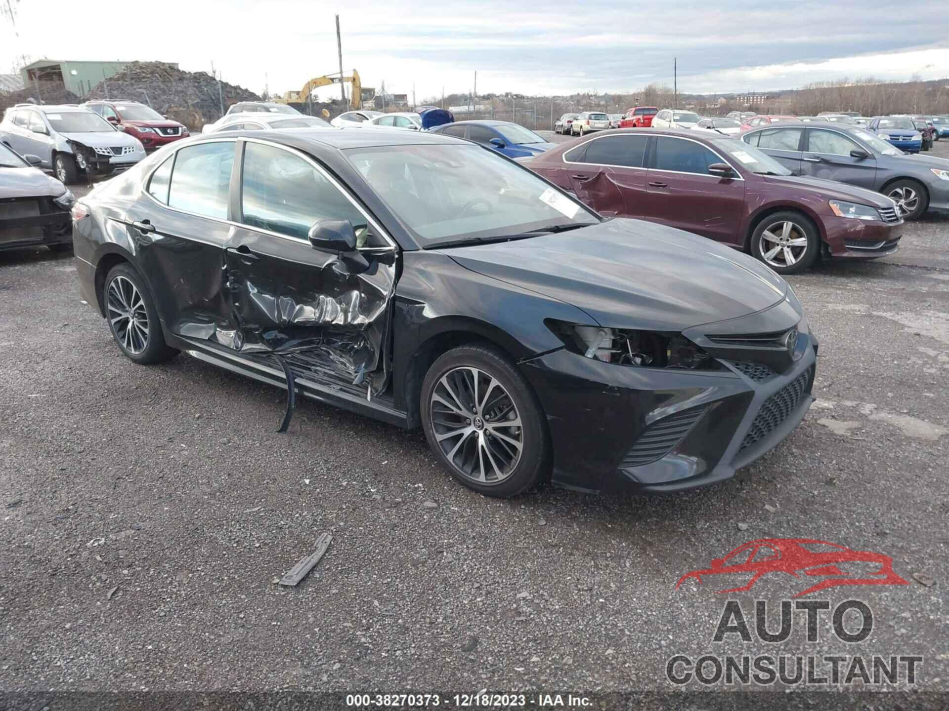 TOYOTA CAMRY 2019 - 4T1B11HK3KU731532