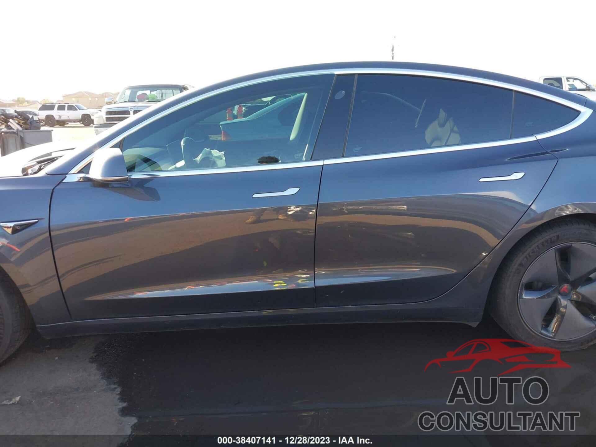 TESLA MODEL 3 2018 - 5YJ3E1EA2JF158350