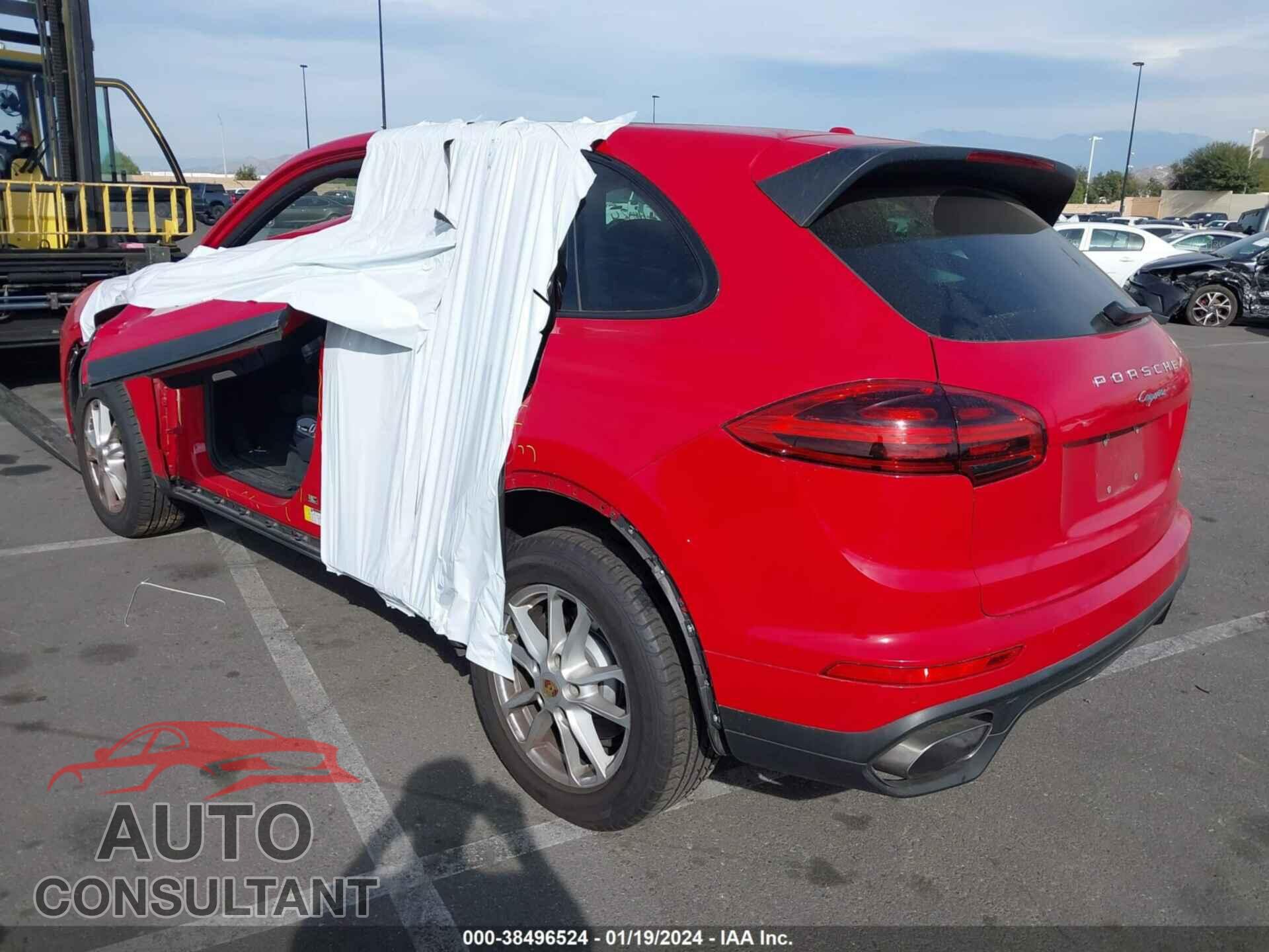 PORSCHE CAYENNE 2016 - WP1AA2A2XGKA12361