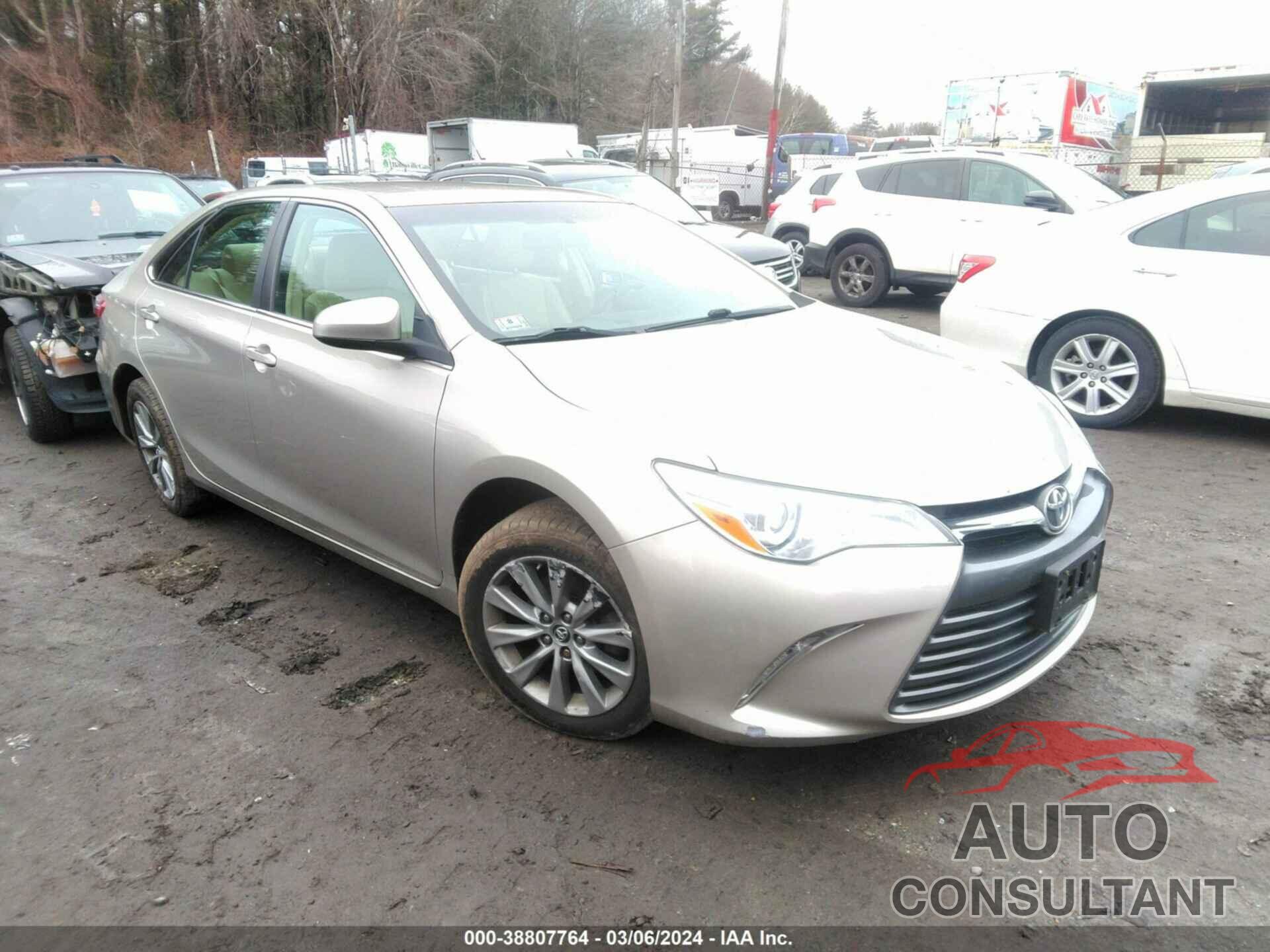 TOYOTA CAMRY 2016 - 4T4BF1FK1GR549314