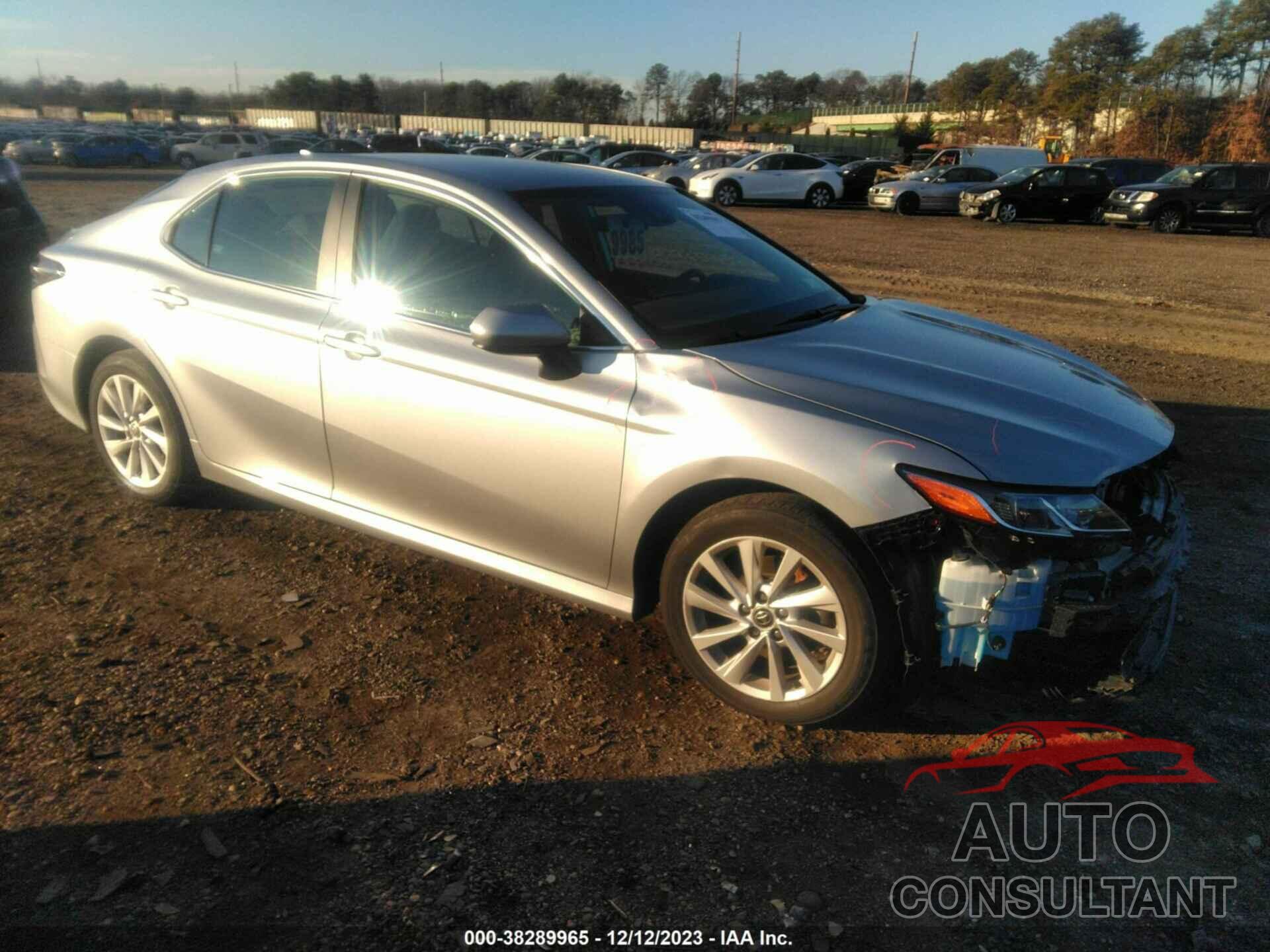 TOYOTA CAMRY 2021 - 4T1C11AK6MU428696