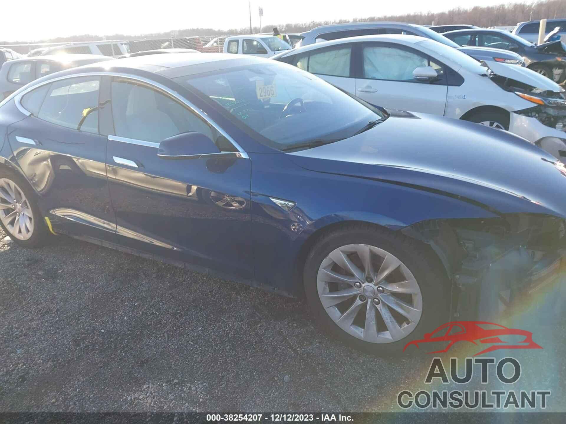 TESLA MODEL S 2016 - 5YJSA1E2XGF153678