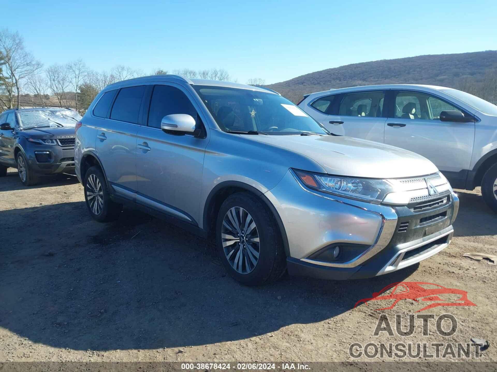 MITSUBISHI OUTLANDER 2019 - JA4AZ3A31KZ023039