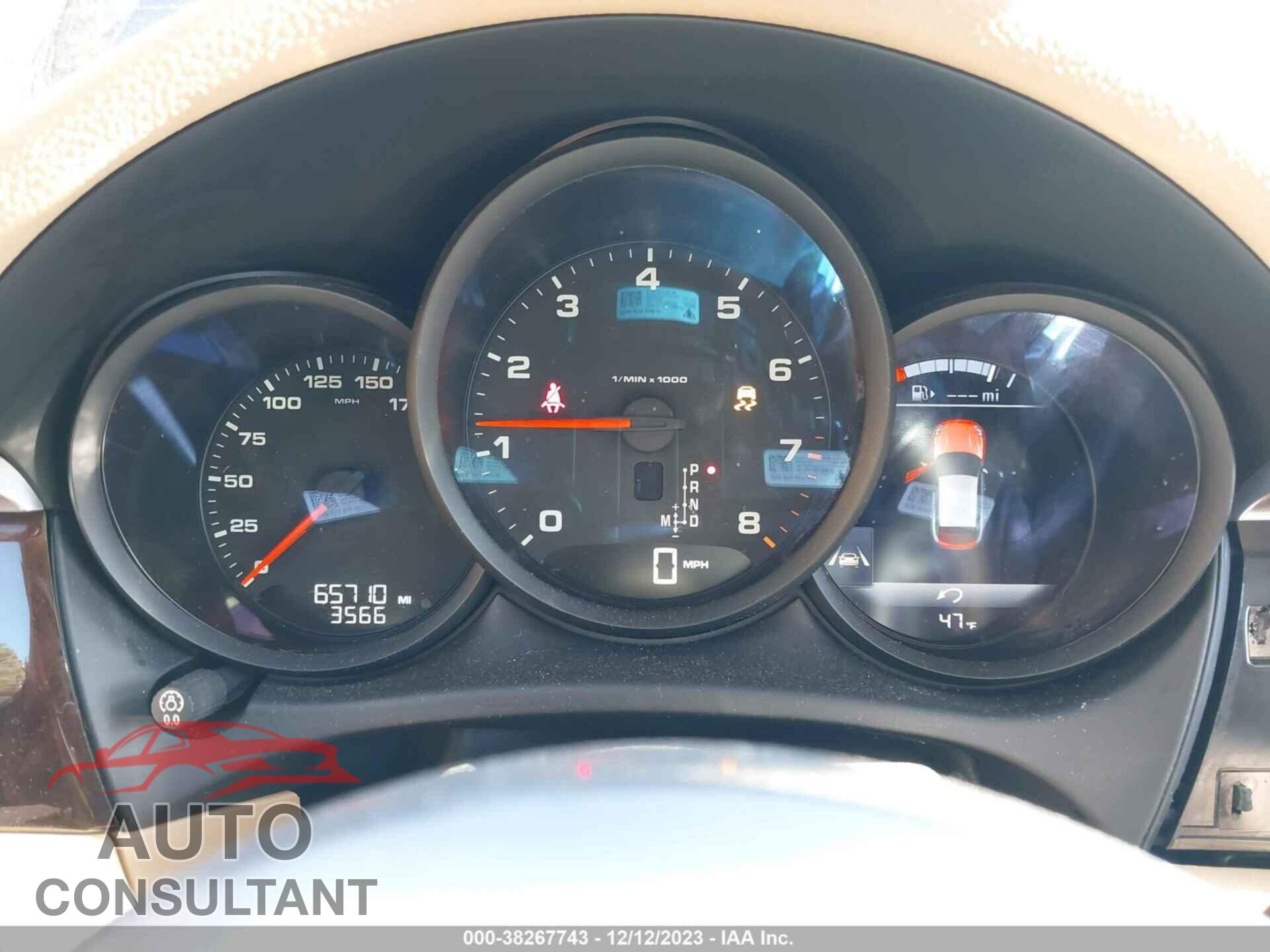 PORSCHE MACAN 2017 - WP1AA2A59HLB00629