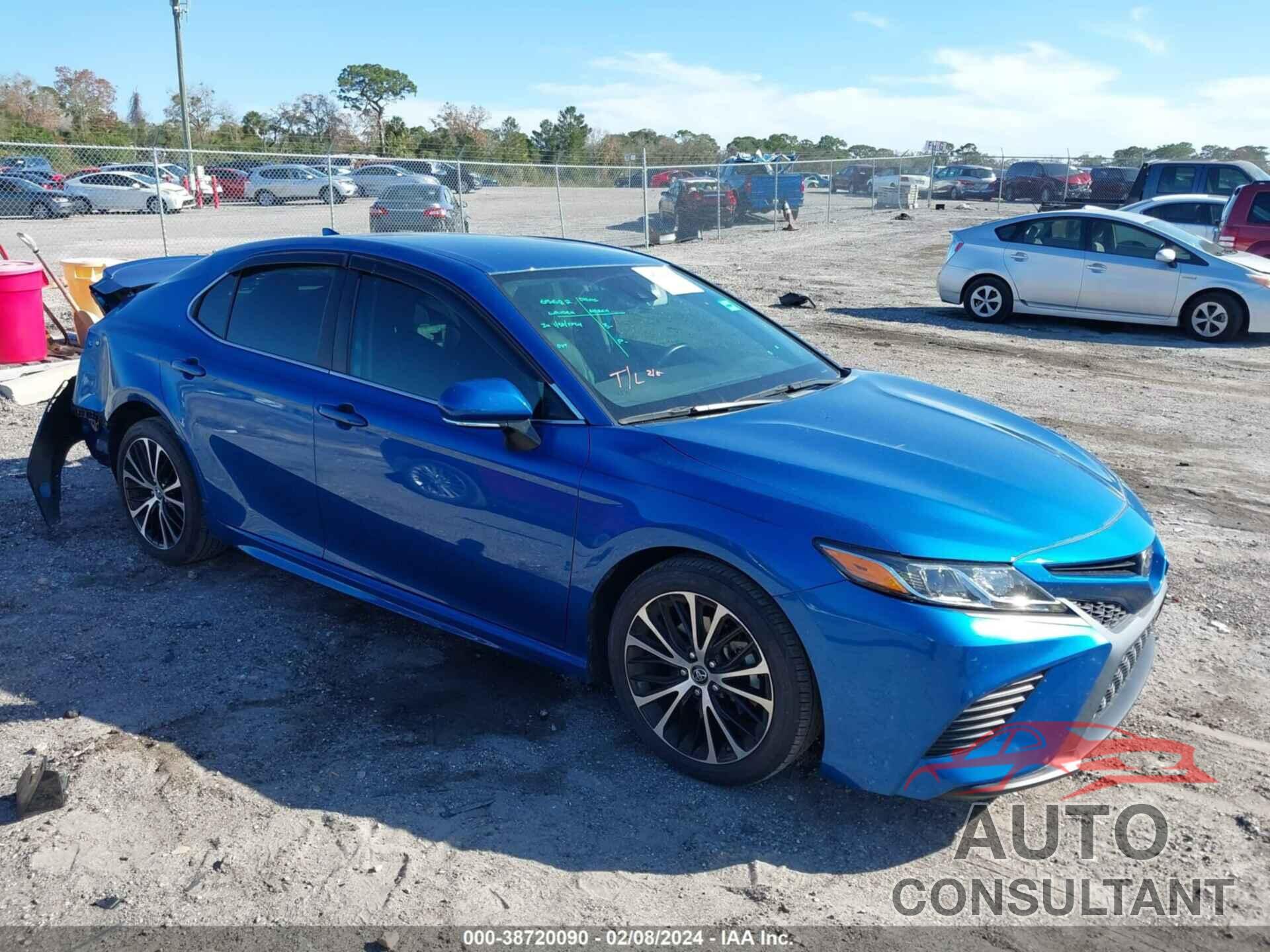 TOYOTA CAMRY 2019 - 4T1B11HK5KU223658