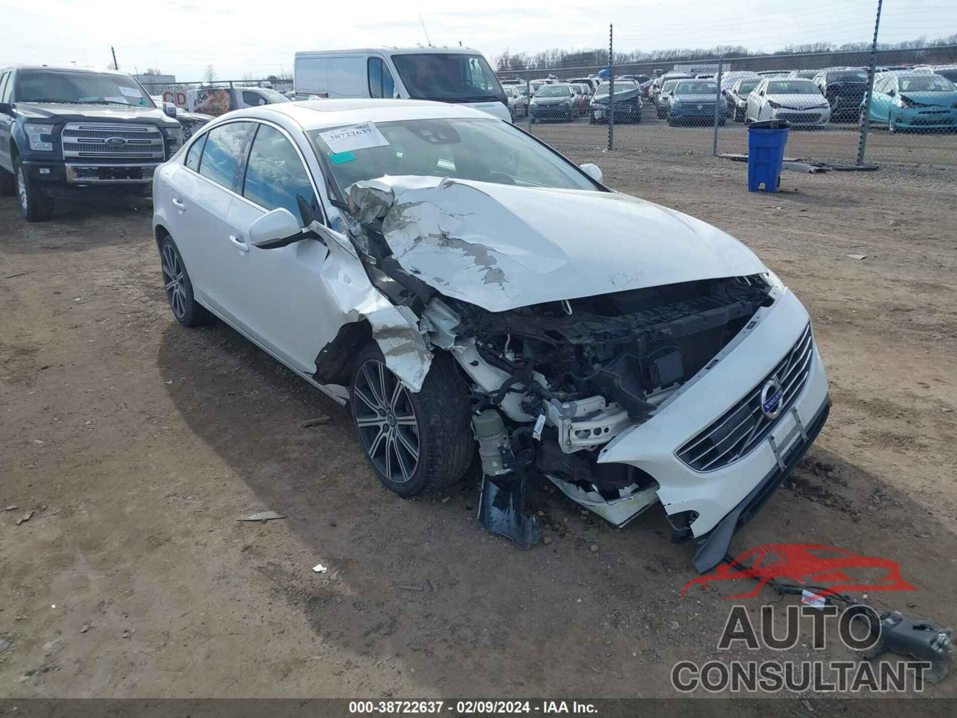 VOLVO S60 2016 - LYV612TM6GB104216