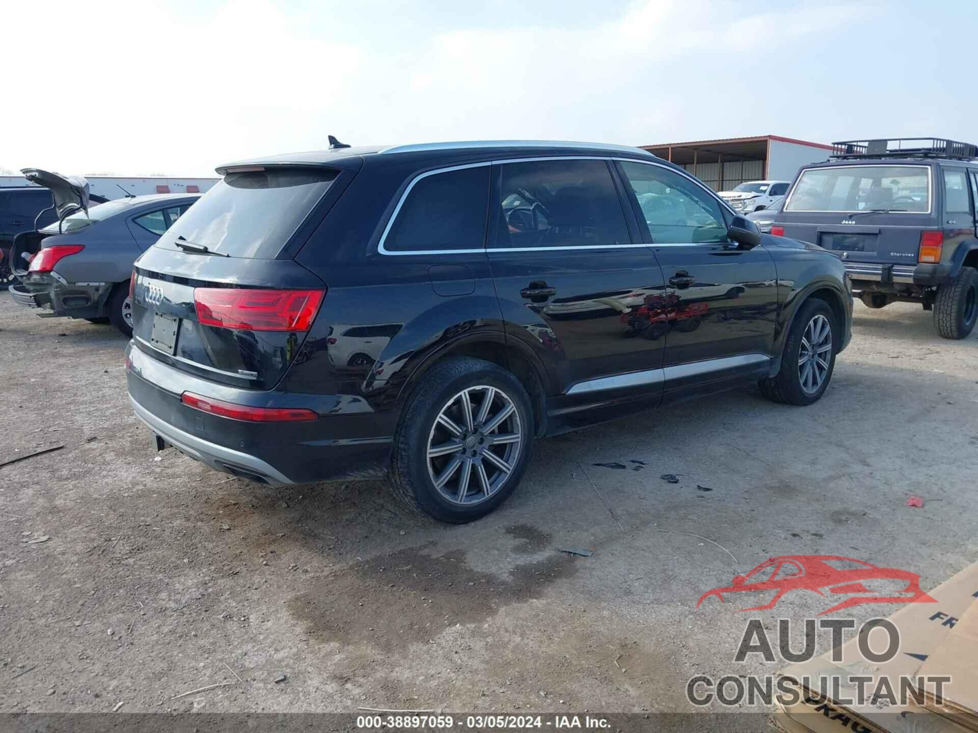 AUDI Q7 2019 - WA1LHAF76KD038354