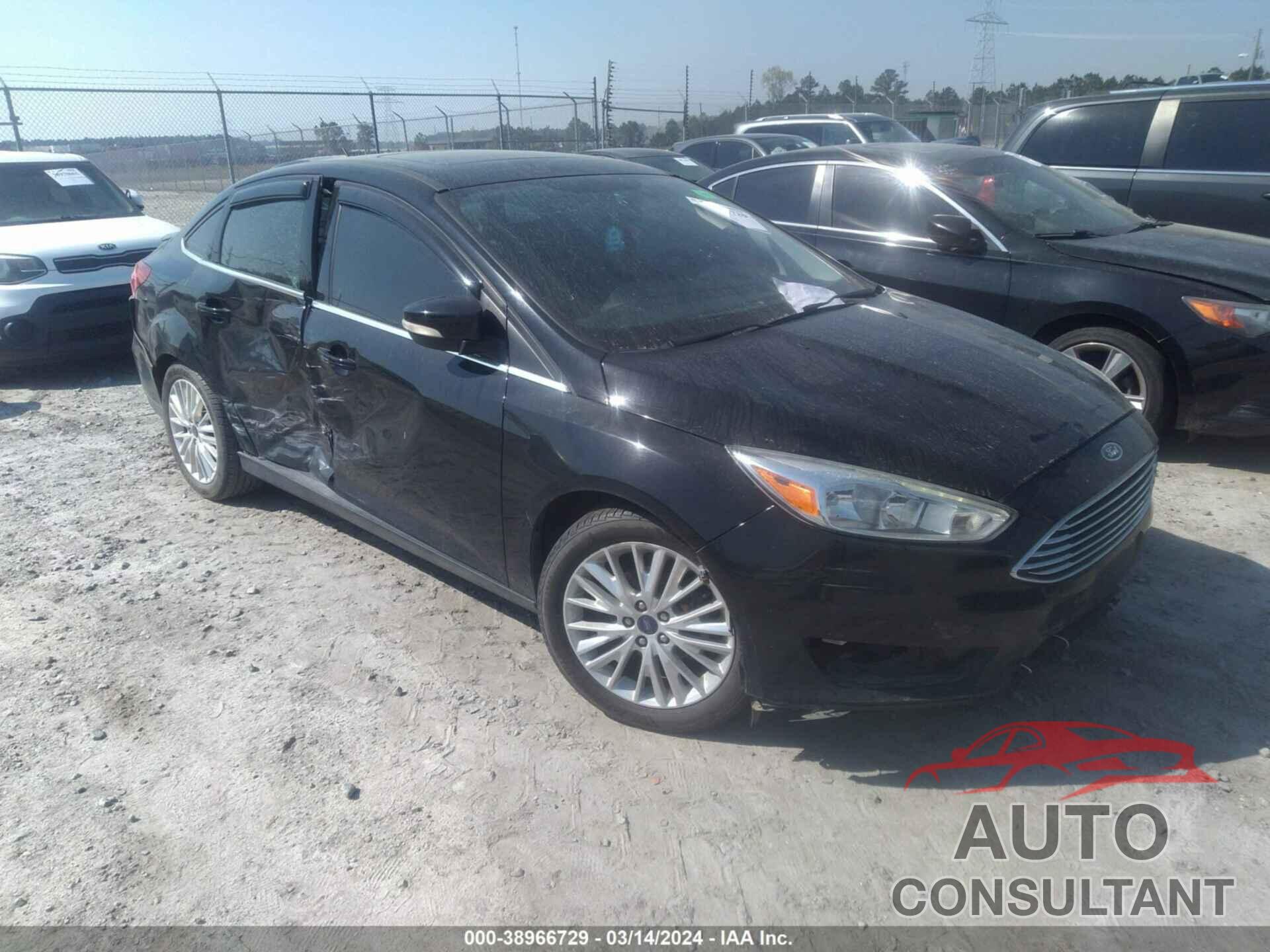 FORD FOCUS 2017 - 1FADP3J25HL227828