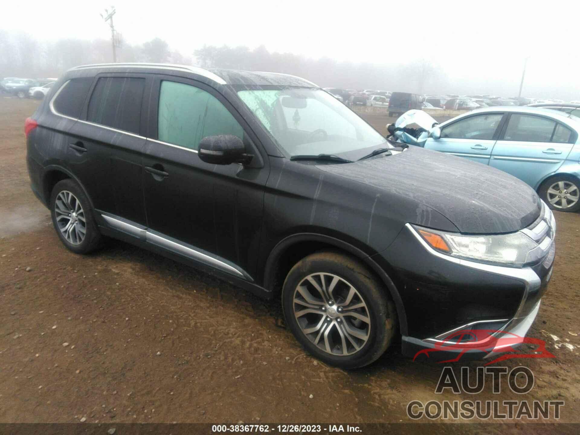 MITSUBISHI OUTLANDER 2018 - JA4AZ3A39JZ046339