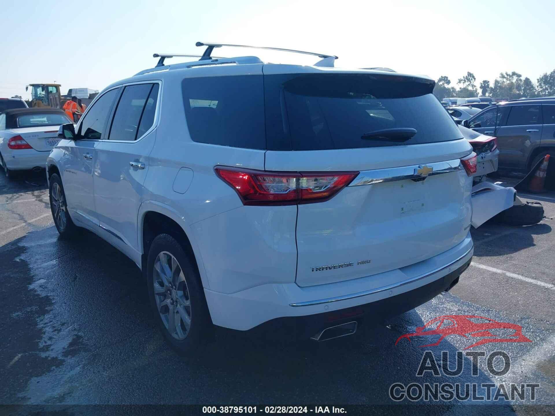 CHEVROLET TRAVERSE 2019 - 1GNEVKKW8KJ267363