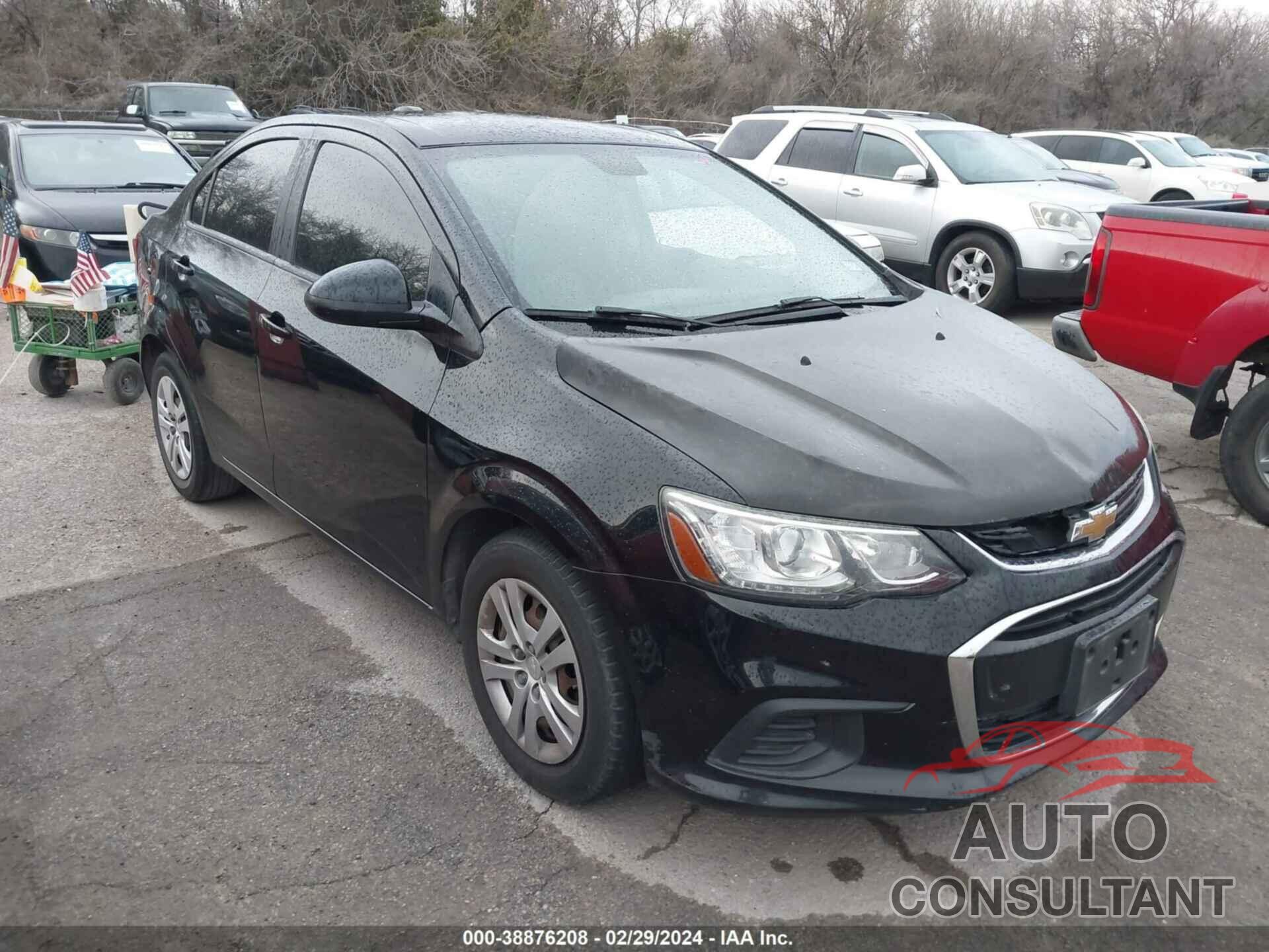 CHEVROLET SONIC 2017 - 1G1JB5SH6H4159164