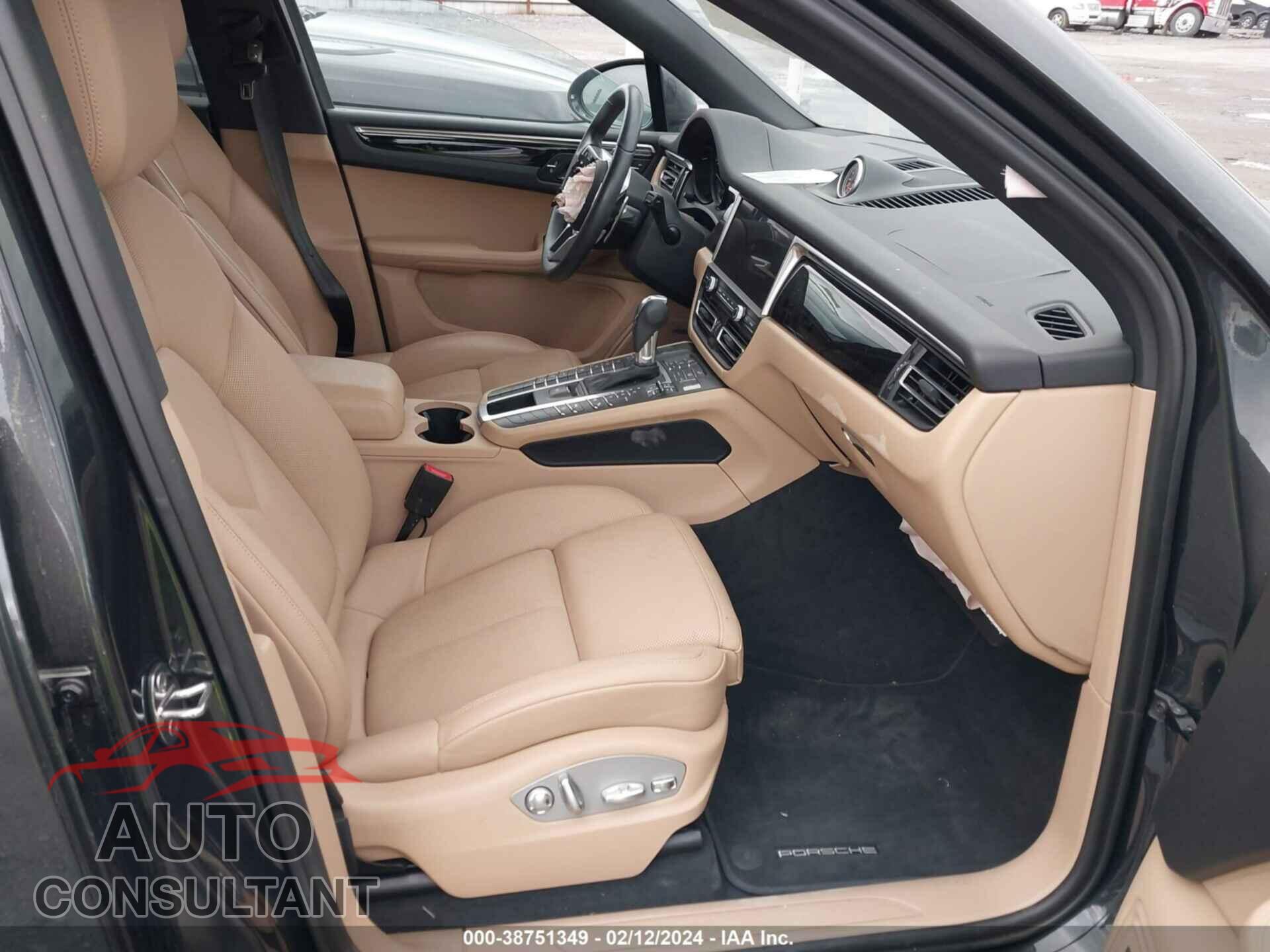 PORSCHE MACAN 2021 - WP1AA2A52MLB17721