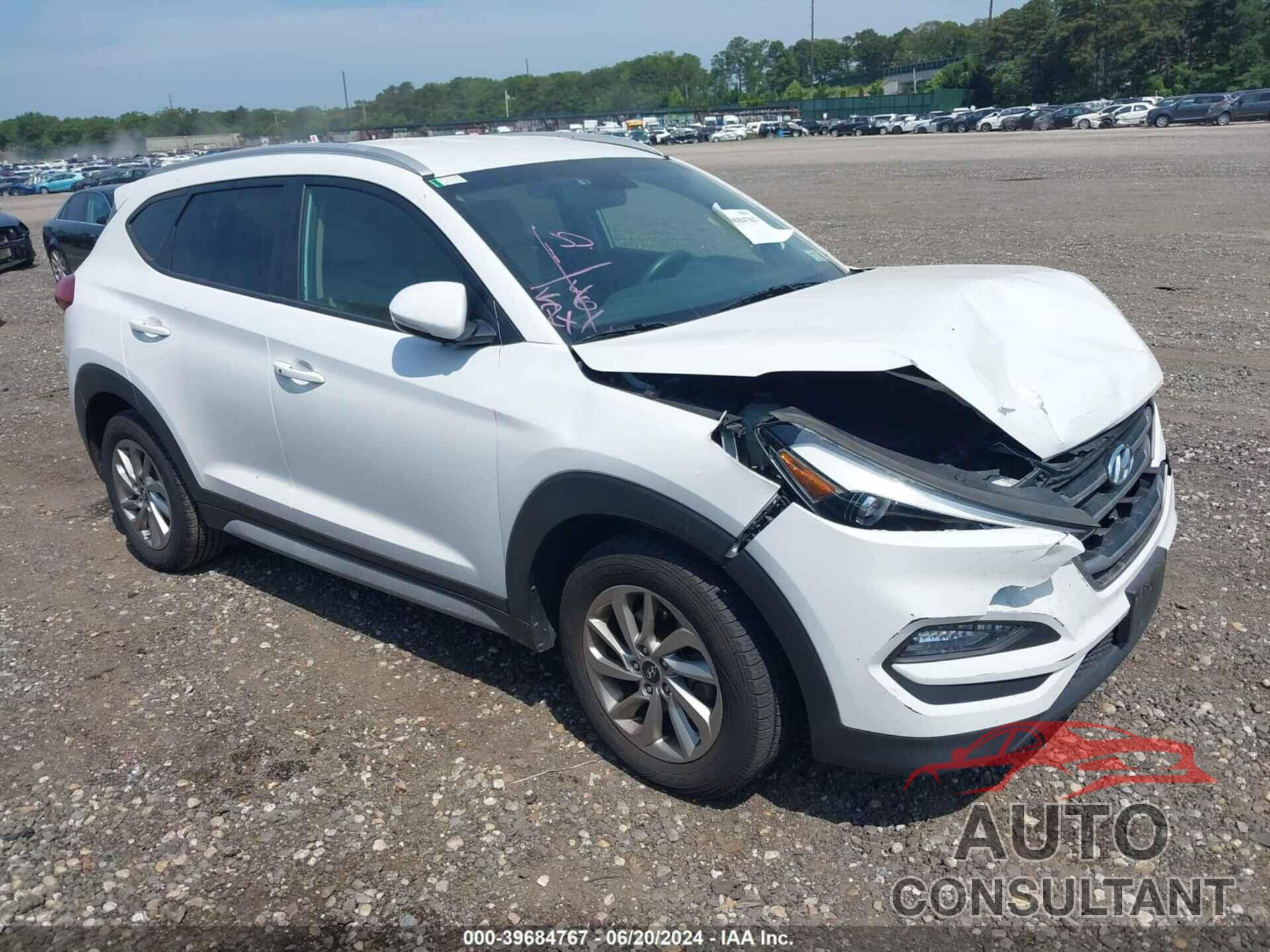 HYUNDAI TUCSON 2017 - KM8J3CA47HU526625