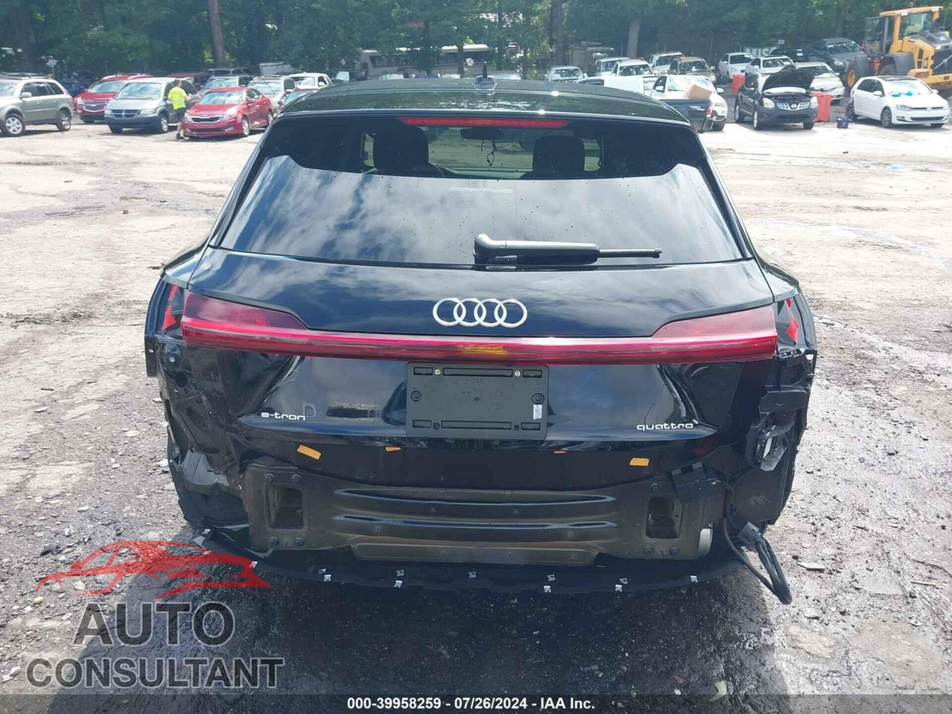 AUDI E-TRON 2022 - WA1AAAGE5NB005371