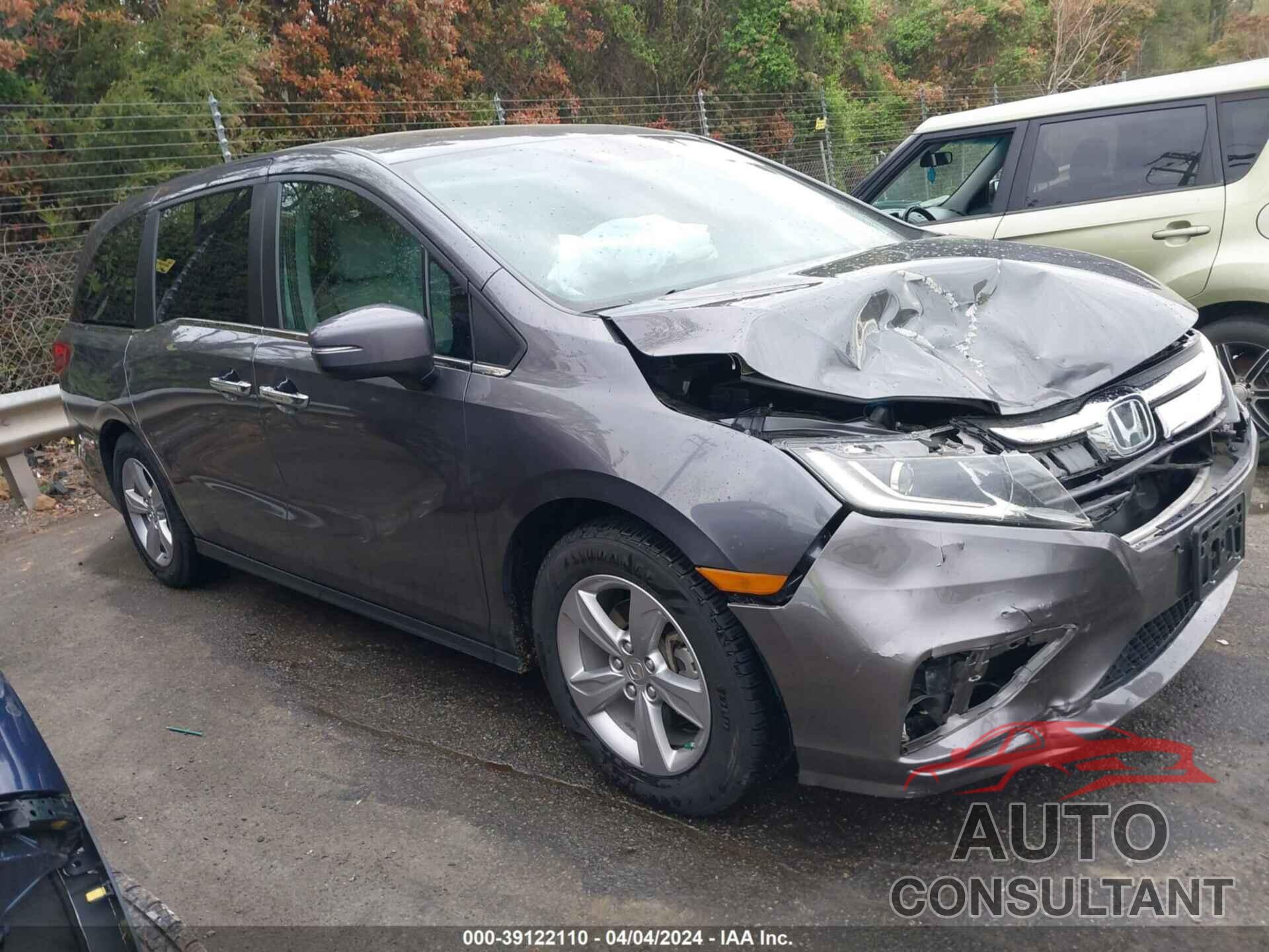 HONDA ODYSSEY 2018 - 5FNRL6H76JB033669