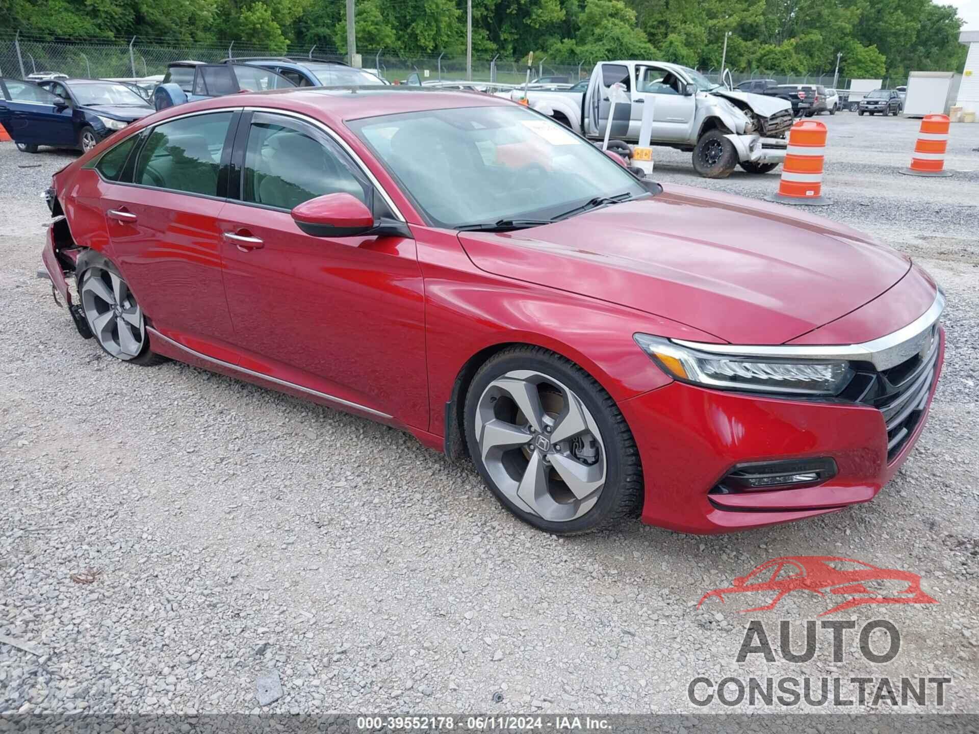 HONDA ACCORD 2018 - 1HGCV1F92JA159576