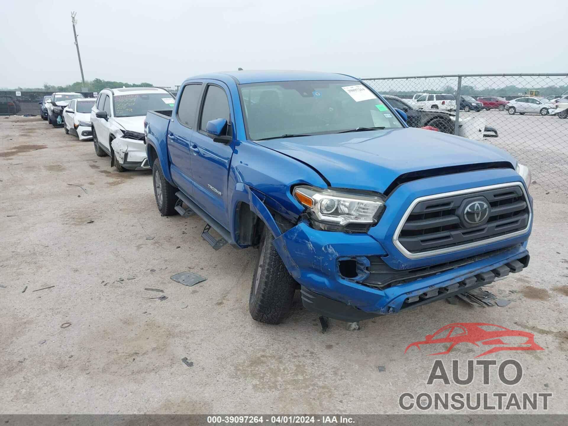 TOYOTA TACOMA 2018 - 5TFAZ5CNXJX065705
