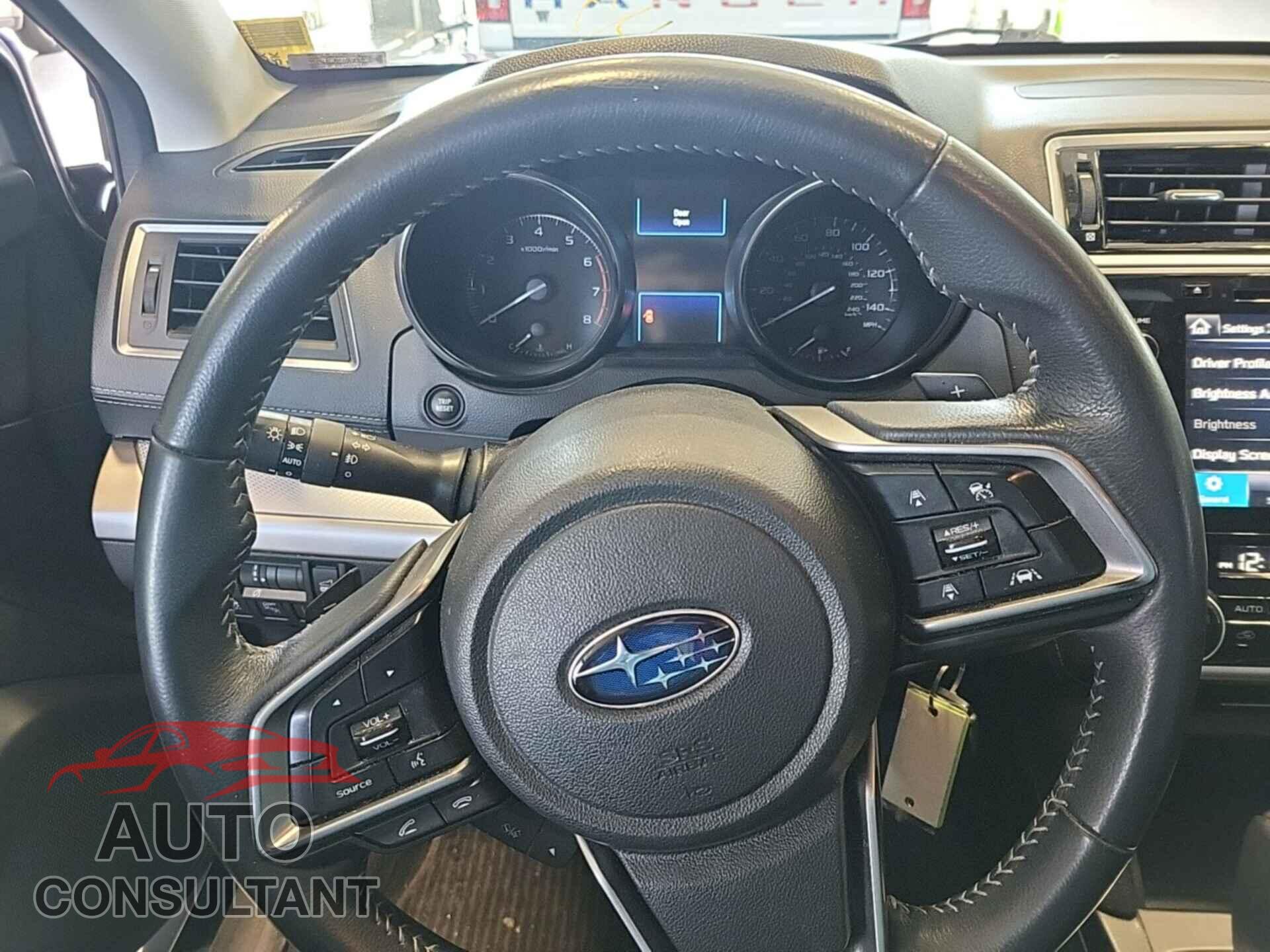 SUBARU OUTBACK 2018 - 4S4BSAHC9J3324227