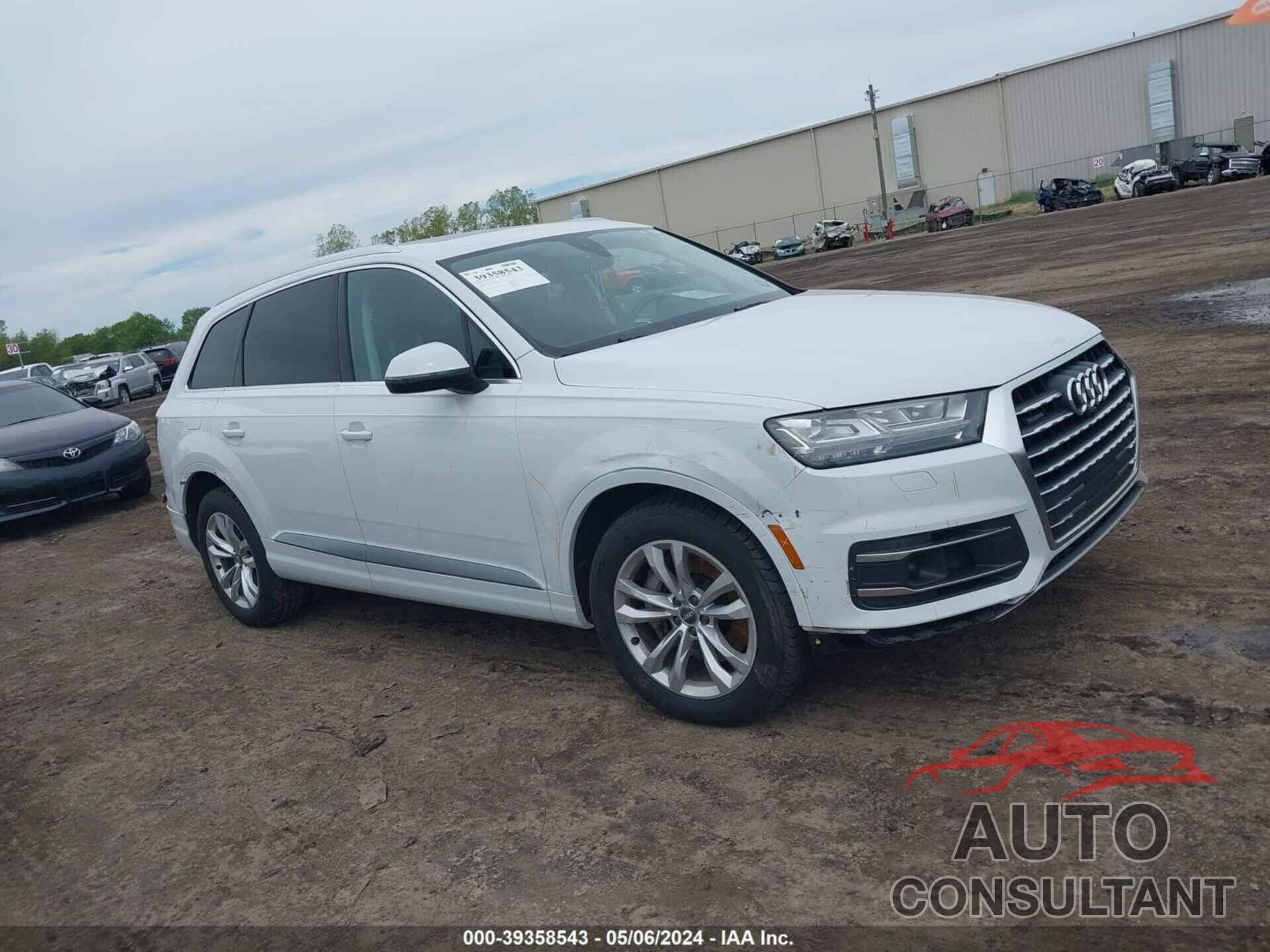 AUDI Q7 2018 - WA1LAAF75JD045413