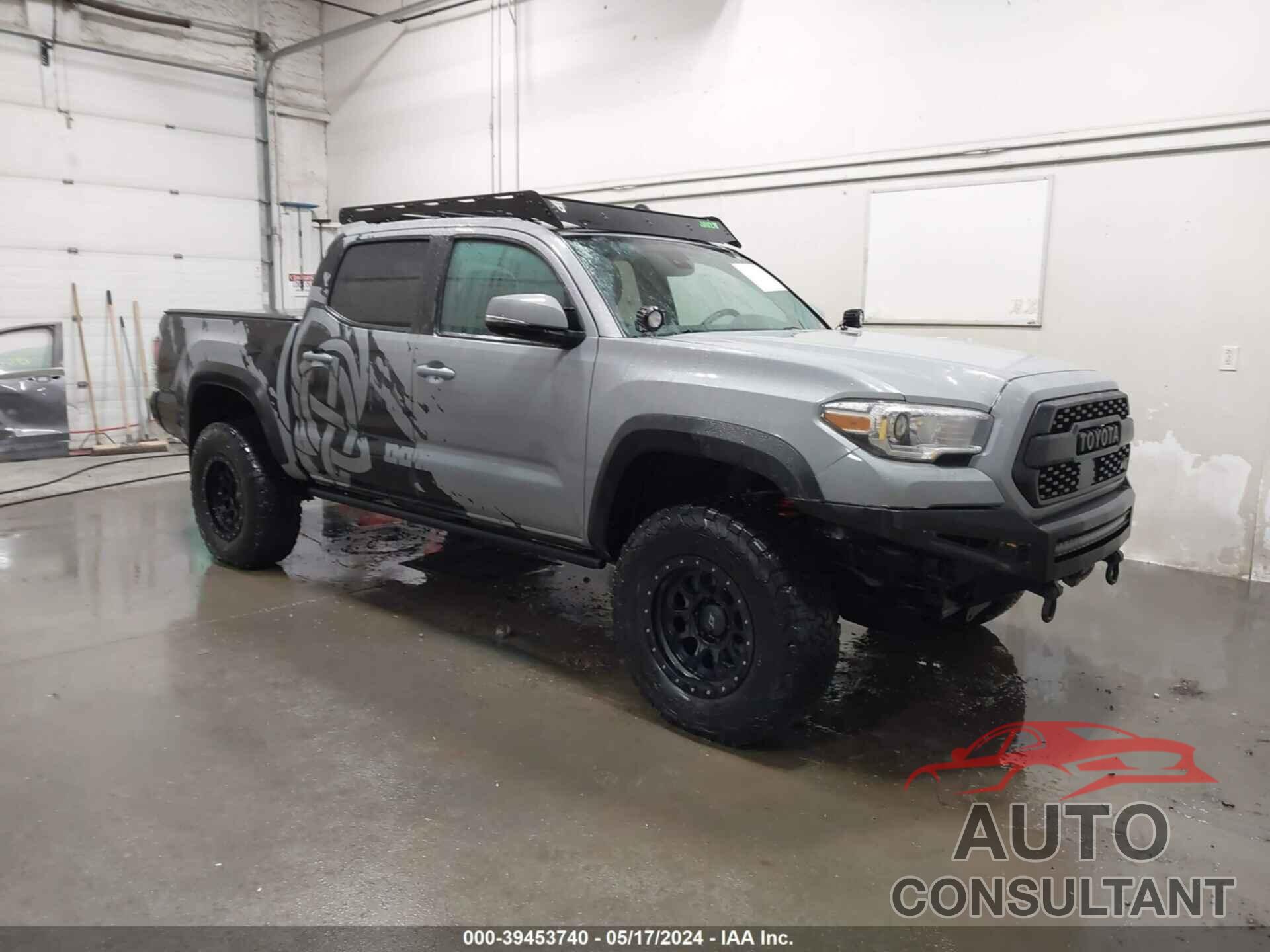 TOYOTA TACOMA 2020 - 5TFCZ5AN6LX232656