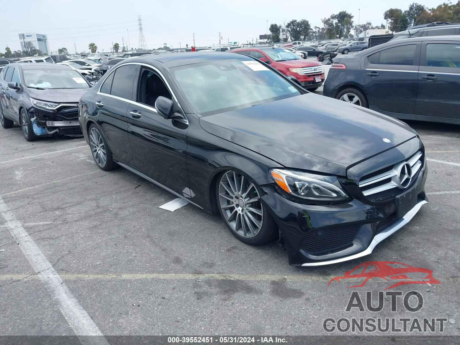 MERCEDES-BENZ C 300 2016 - 55SWF4JB3GU150212