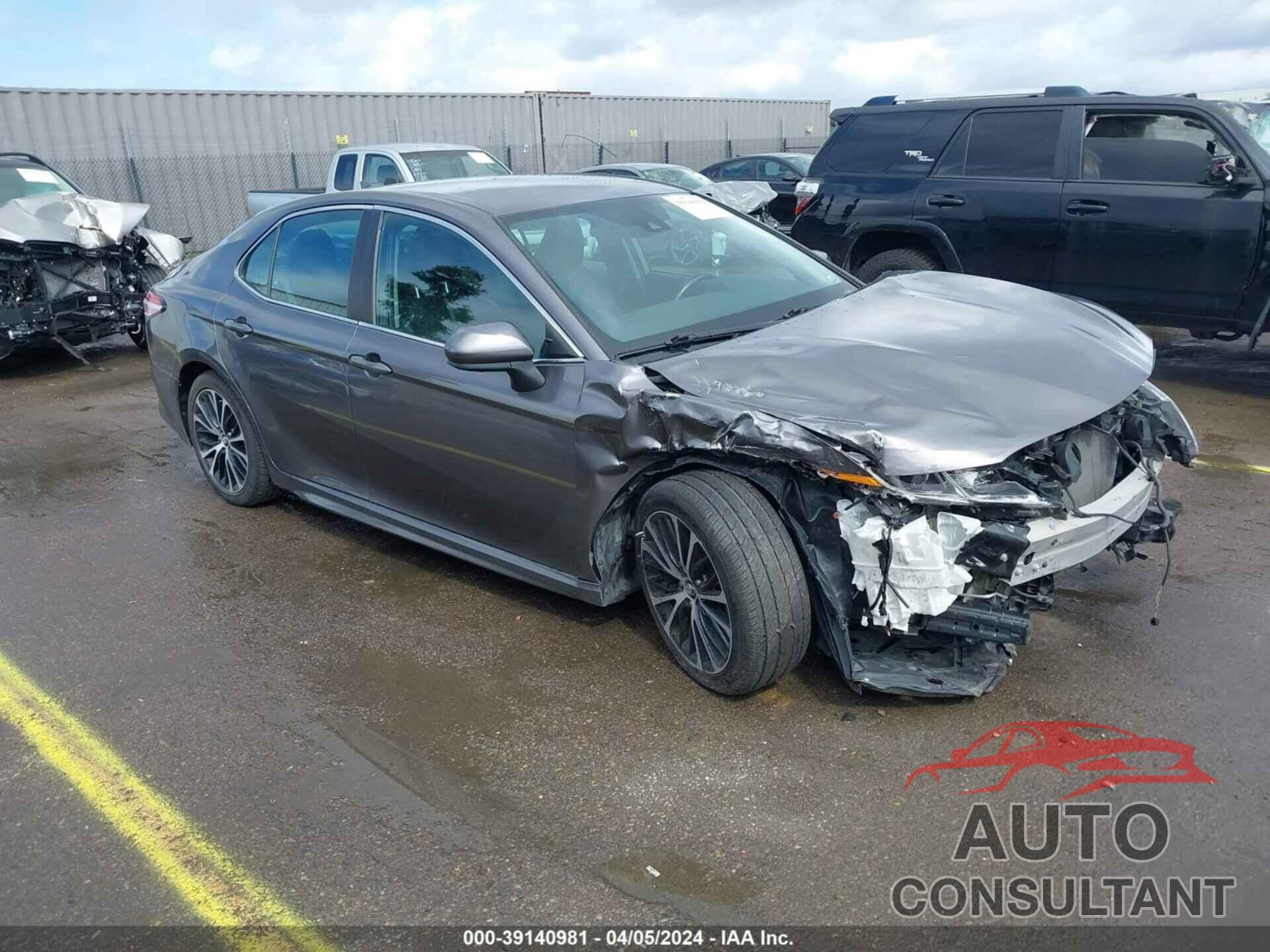 TOYOTA CAMRY 2020 - 4T1G11AK8LU929802