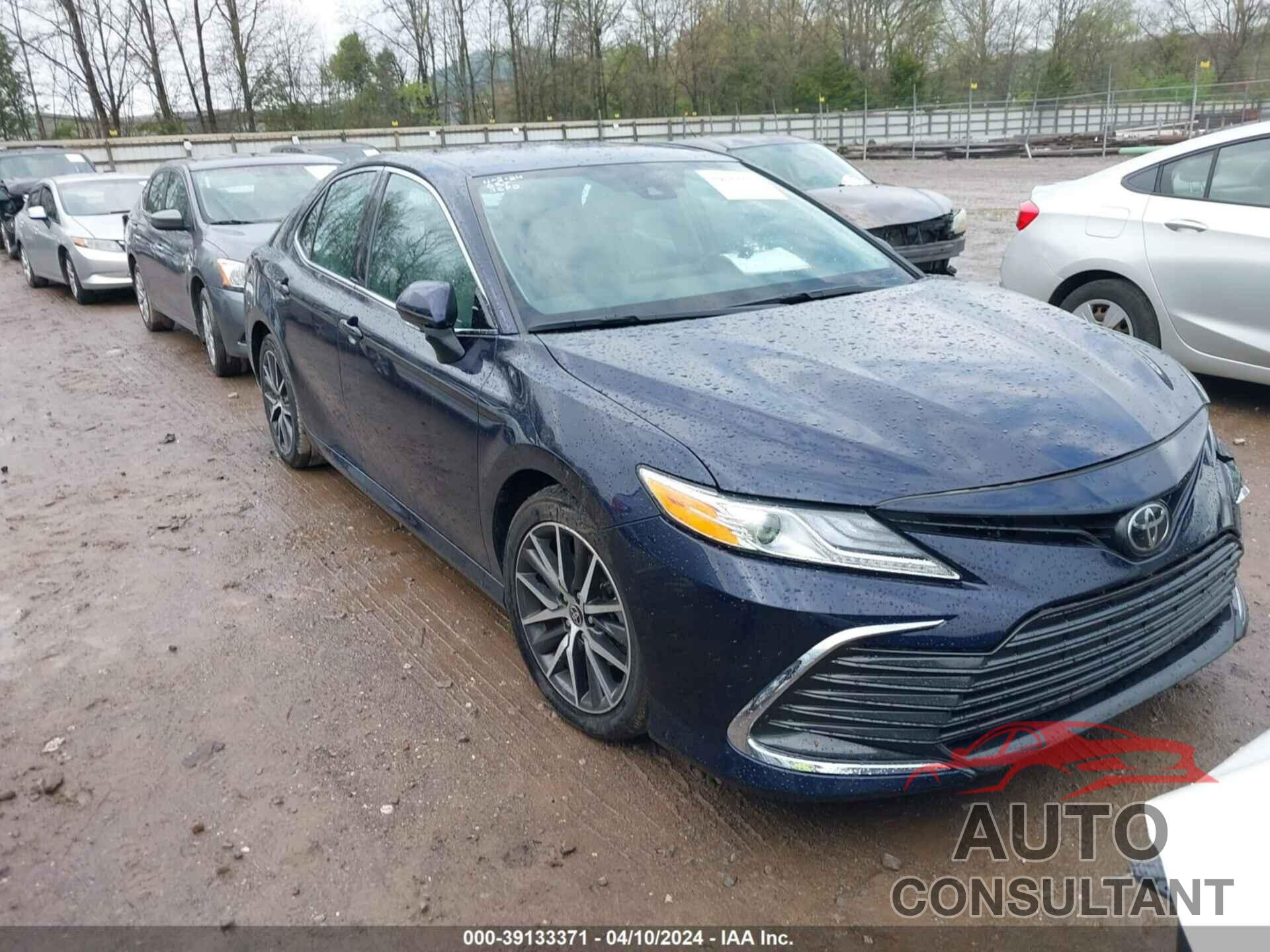 TOYOTA CAMRY 2021 - 4T1F11BK1MU040948