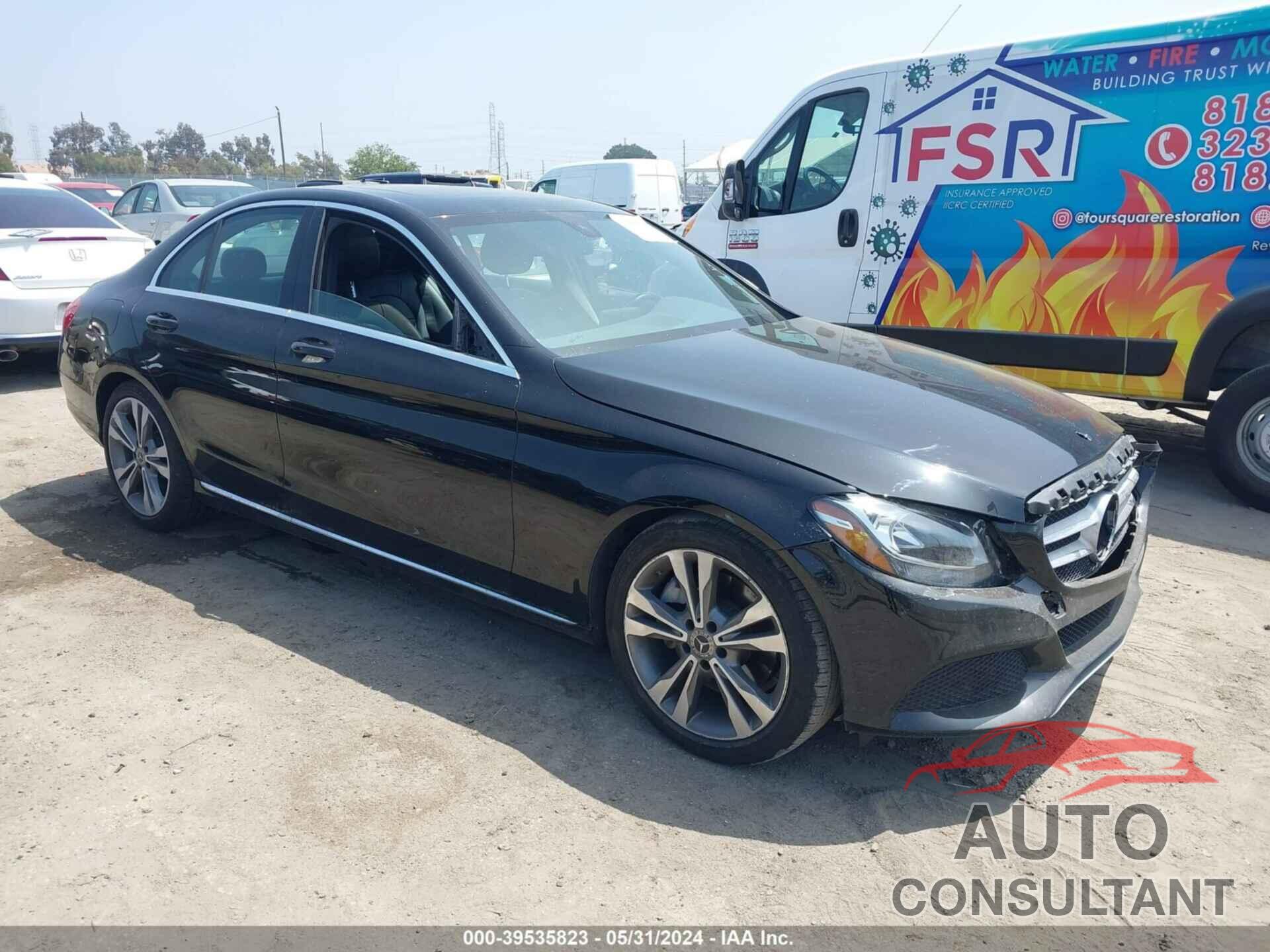 MERCEDES-BENZ C 300 2018 - 55SWF4JB3JU246235