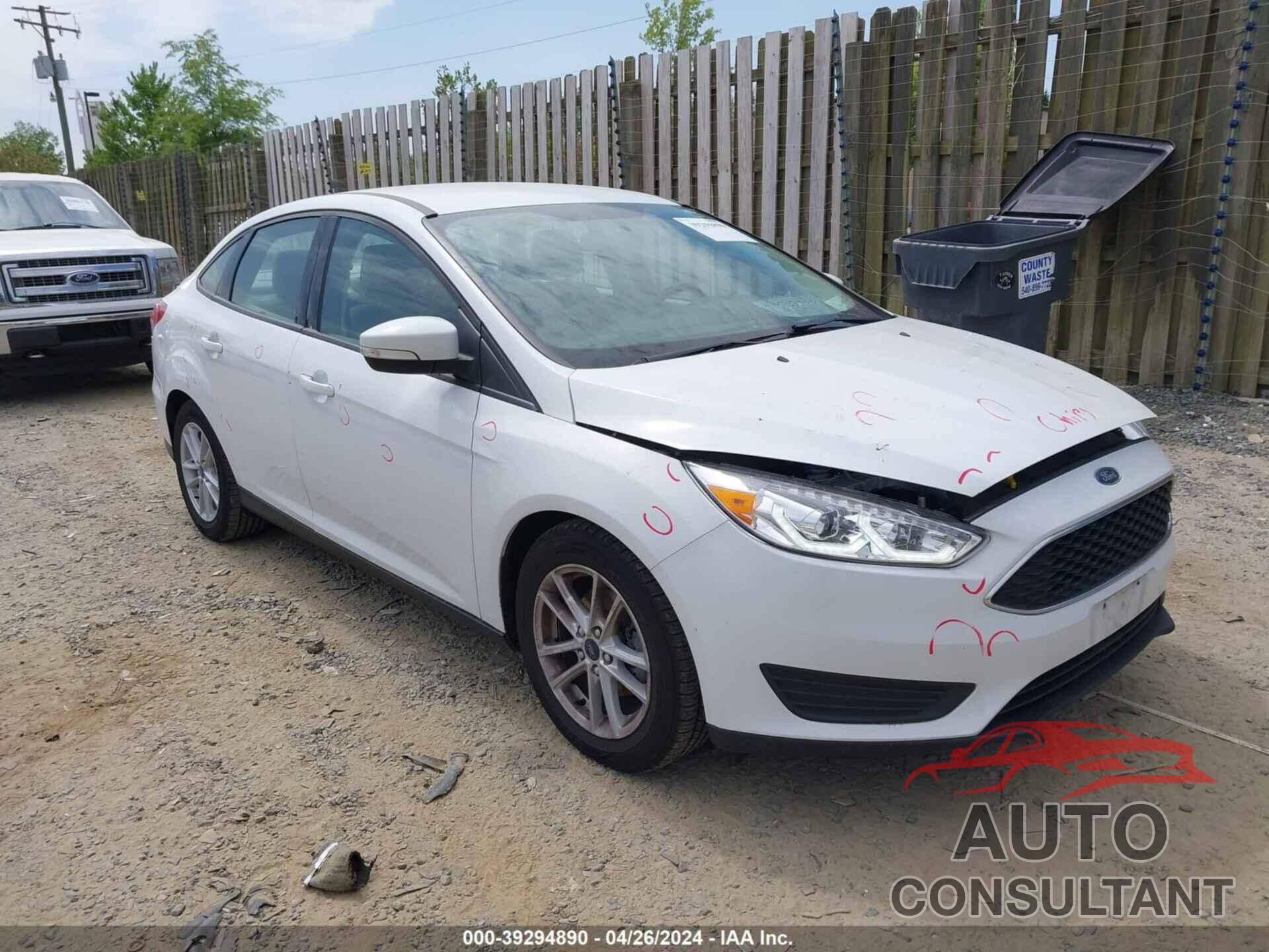 FORD FOCUS 2018 - 1FADP3F28JL275838