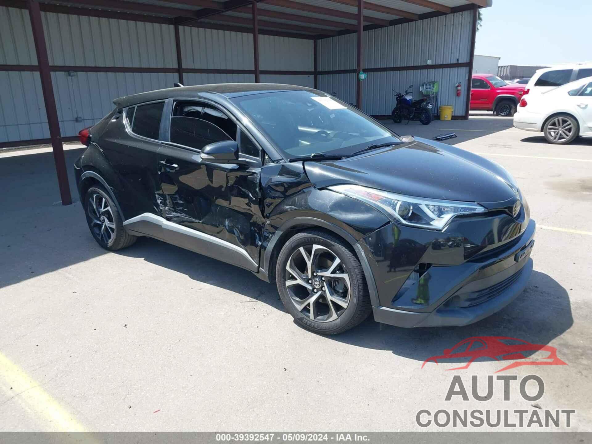 TOYOTA C-HR 2018 - NMTKHMBX1JR055167