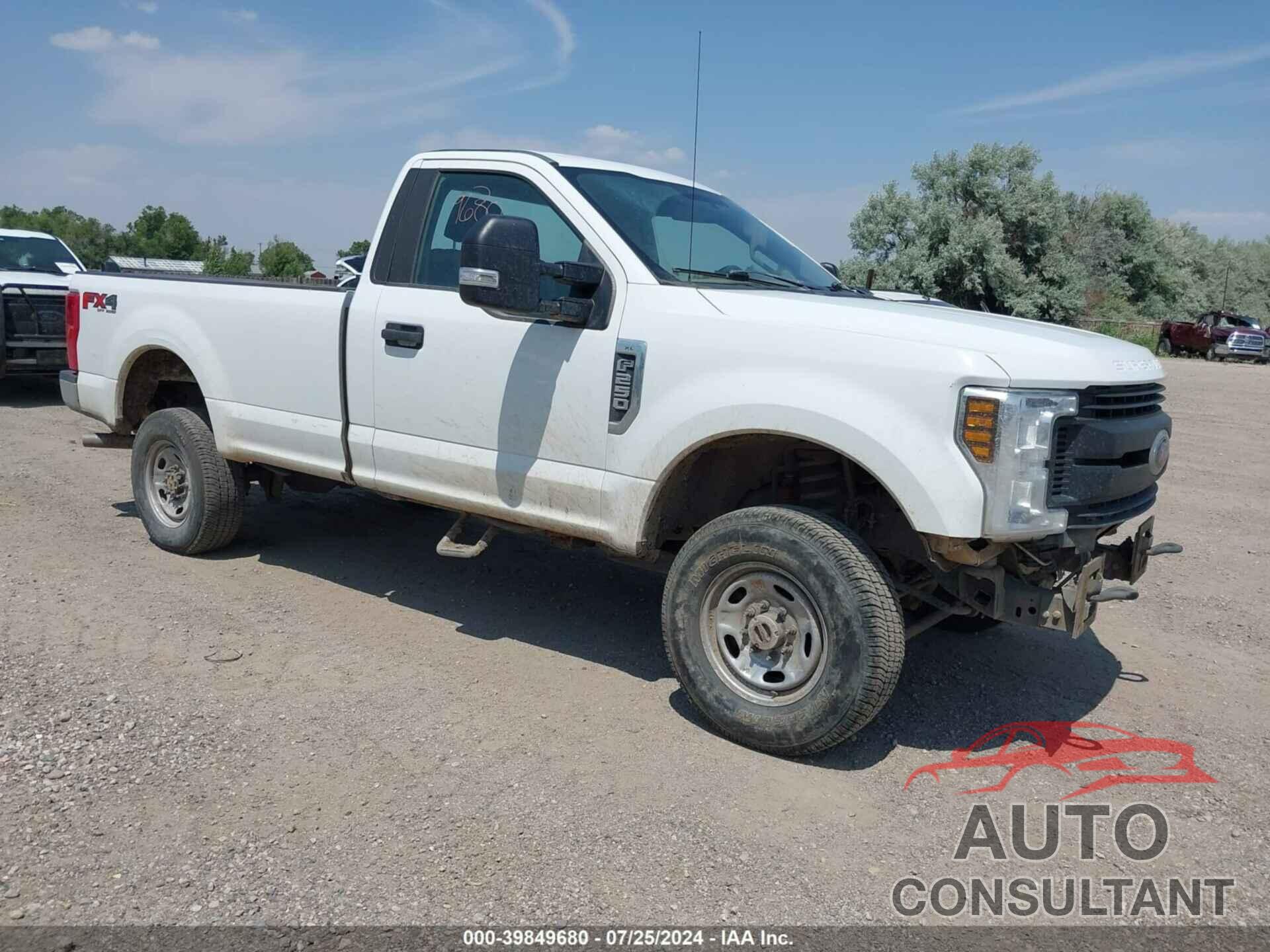 FORD F-250 2018 - 1FTBF2B69JEB40878