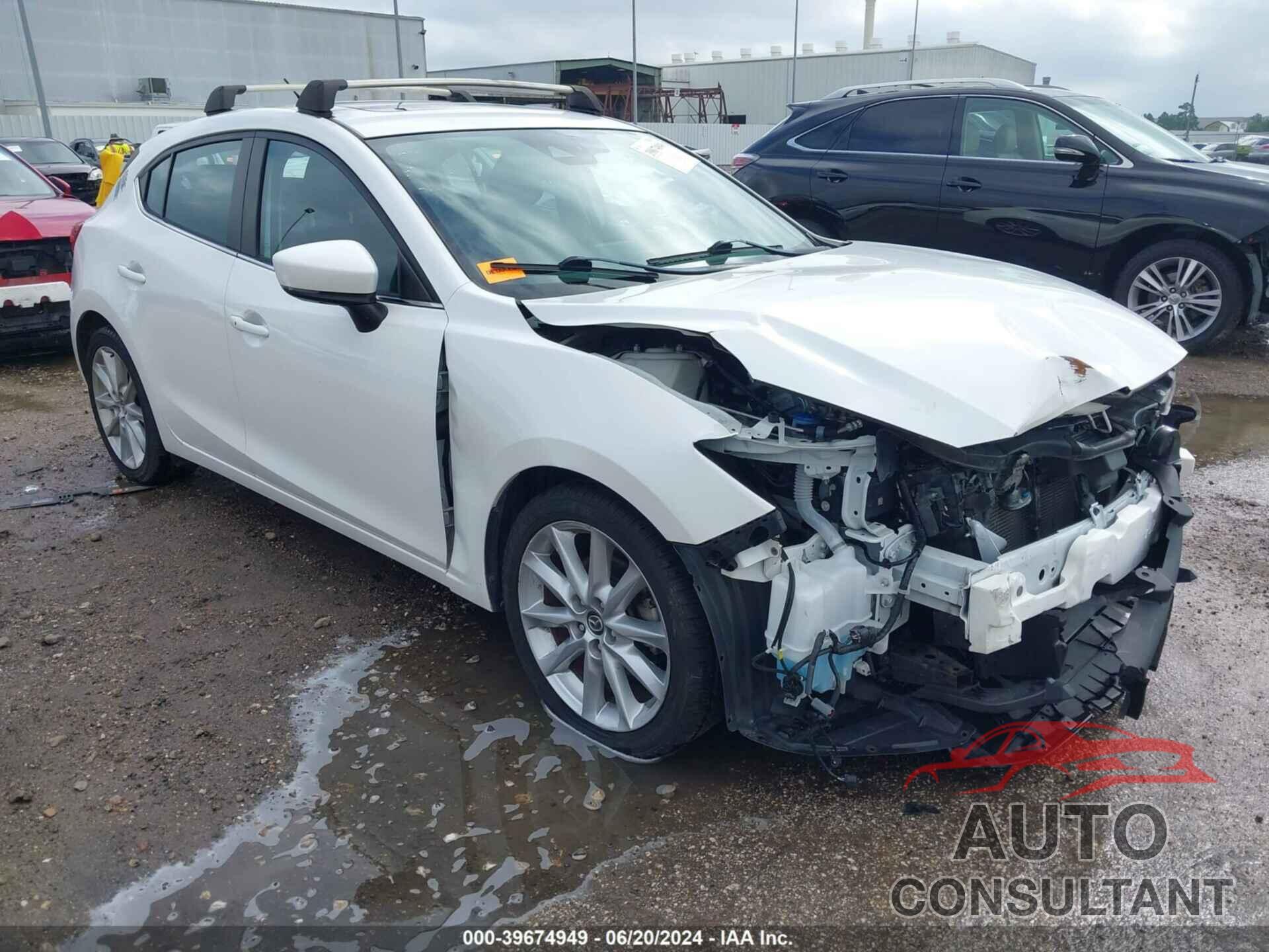 MAZDA MAZDA3 2017 - JM1BN1L33H1149918