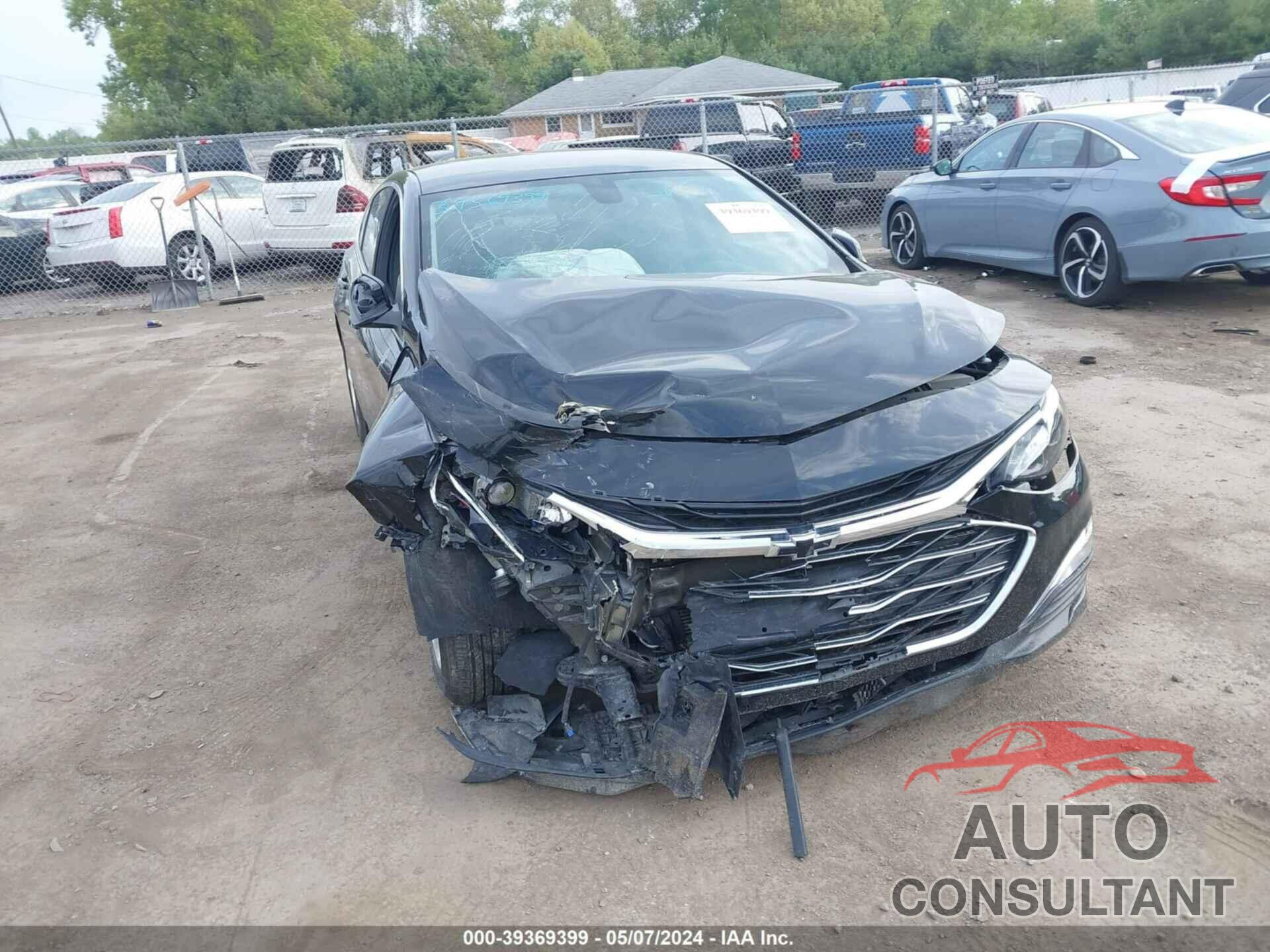 CHEVROLET MALIBU 2021 - 1G1ZB5ST2MF048570