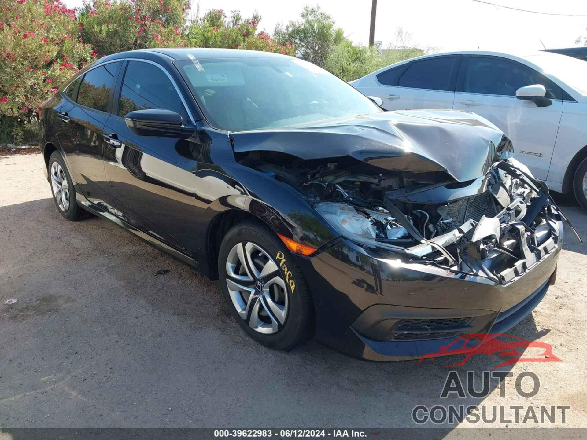 HONDA CIVIC 2018 - 2HGFC2F57JH558748