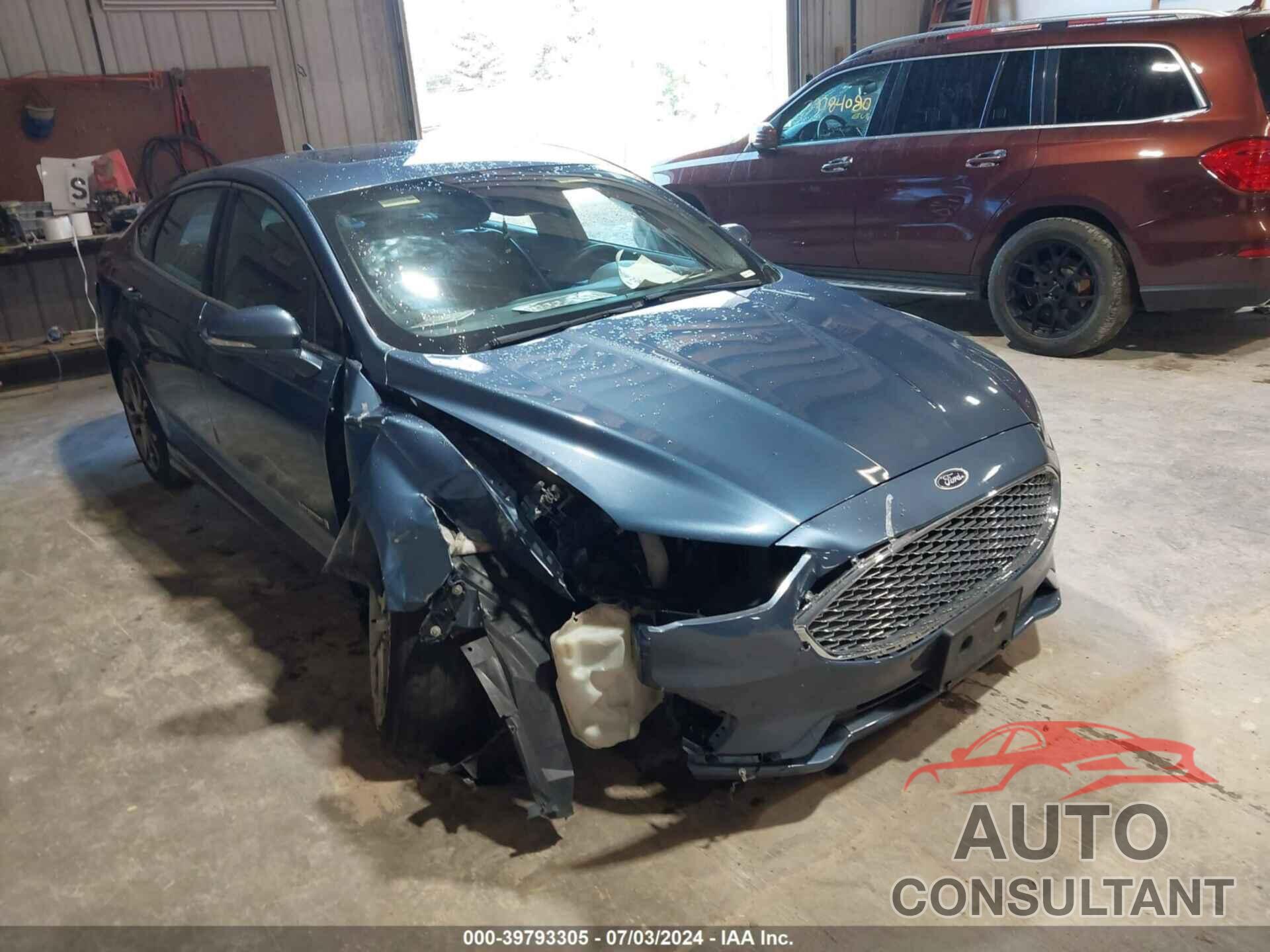 FORD FUSION HYBRID 2019 - 3FA6P0RU8KR212696
