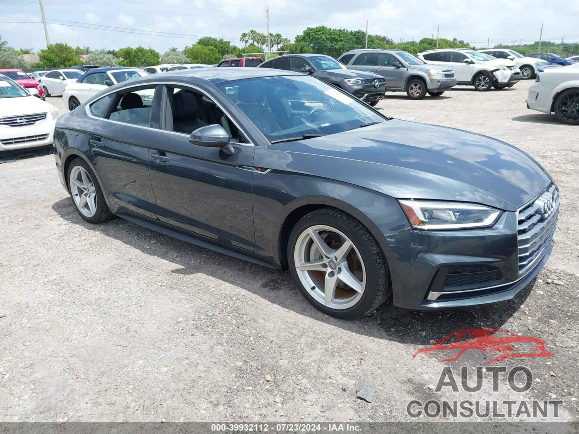 AUDI A5 2019 - WAUDNCF51KA088431