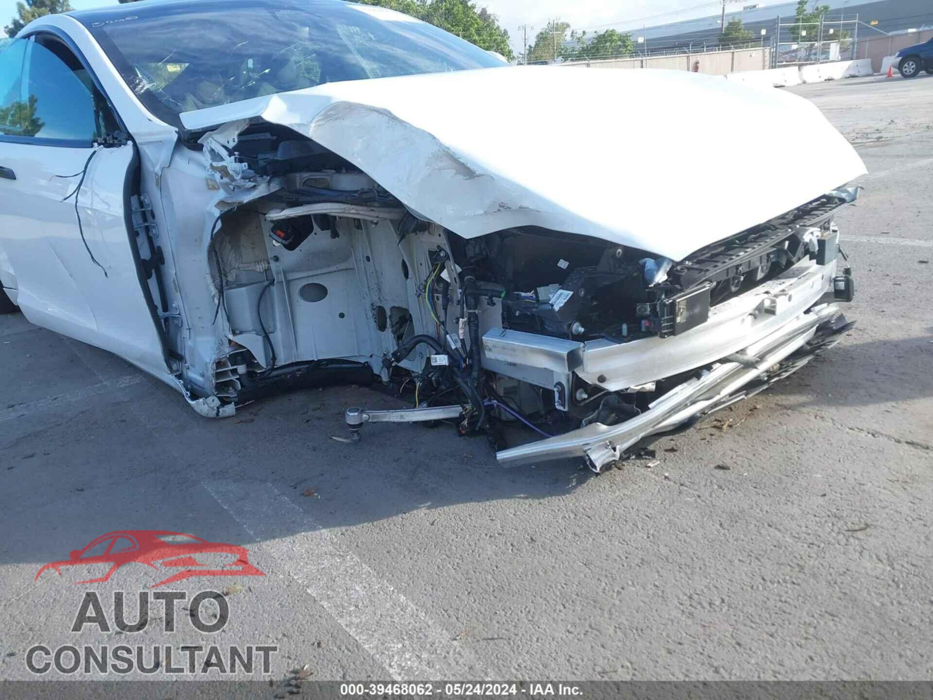 TESLA MODEL S 2024 - 5YJSA1E5XRF532449