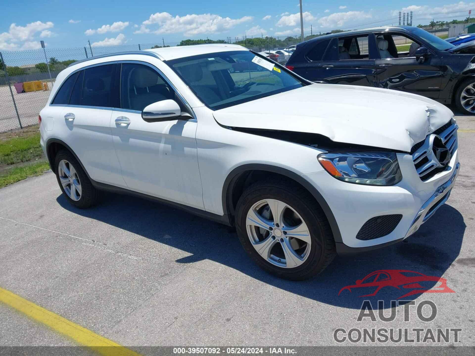 MERCEDES-BENZ GLC 300 2016 - WDC0G4JB3GF103675