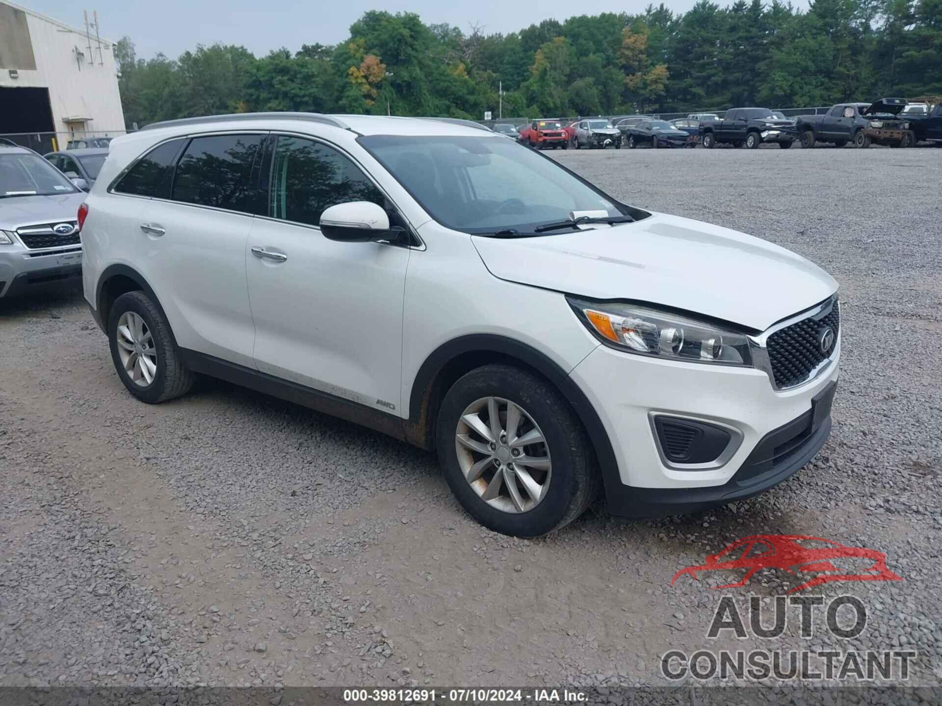 KIA SORENTO 2017 - 5XYPGDA39HG295406