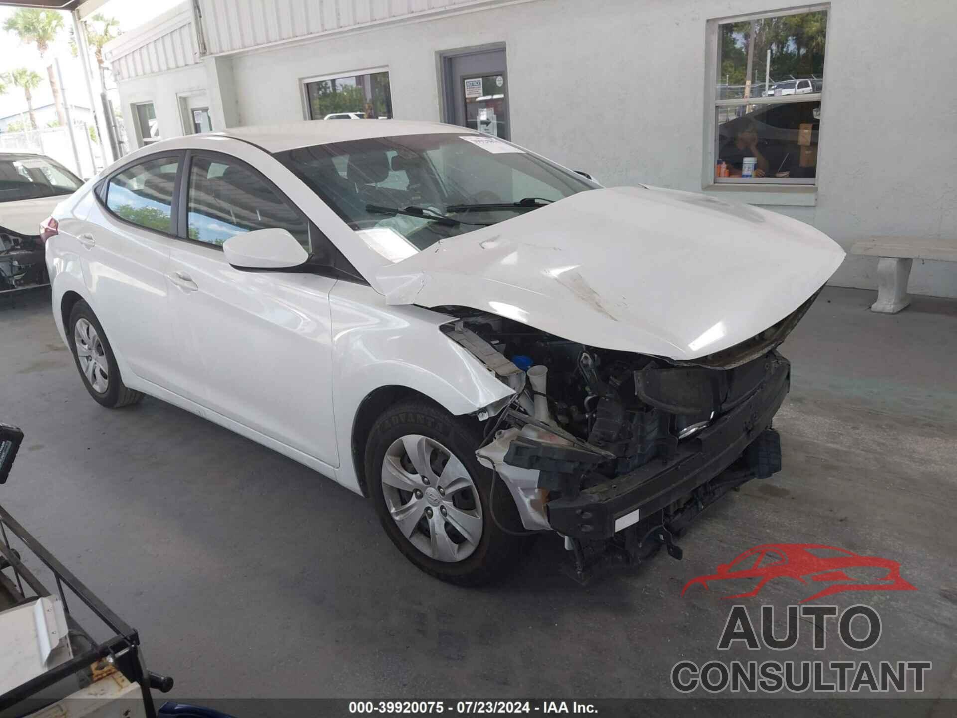 HYUNDAI ELANTRA 2016 - 5NPDH4AE2GH757328