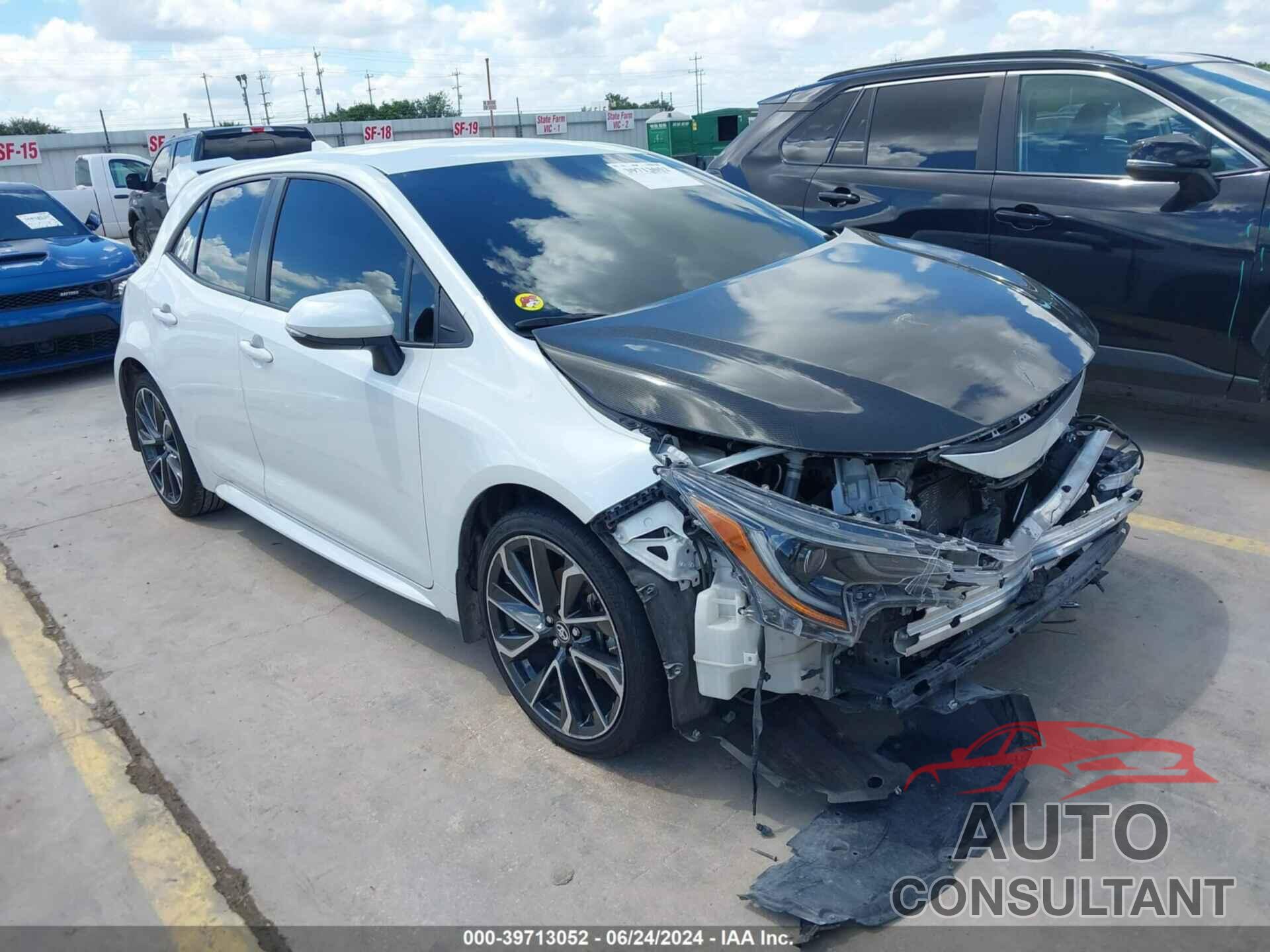 TOYOTA COROLLA 2021 - JTNC4MBE3M3128802