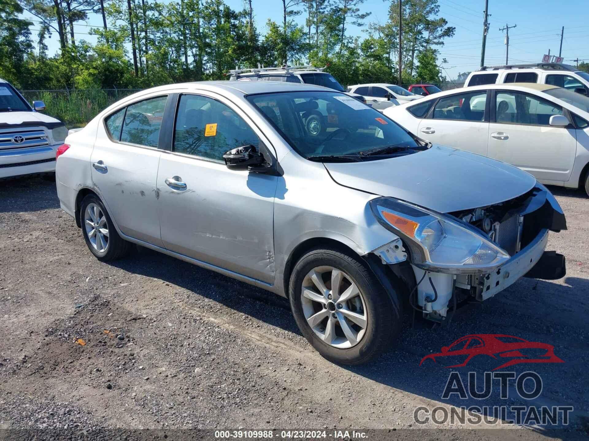 NISSAN VERSA 2016 - 3N1CN7AP2GL885773