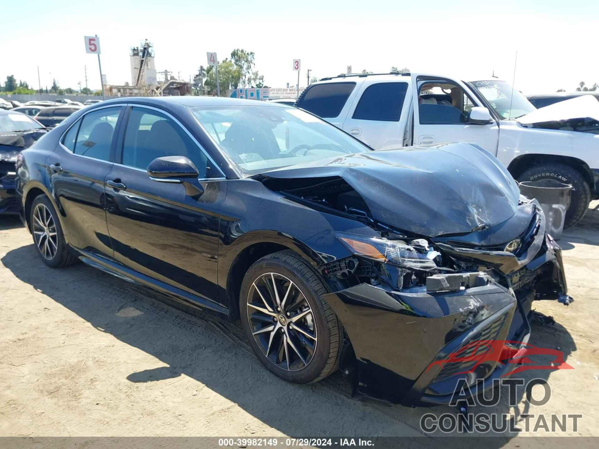 TOYOTA CAMRY 2024 - 4T1T11AK7RU893186